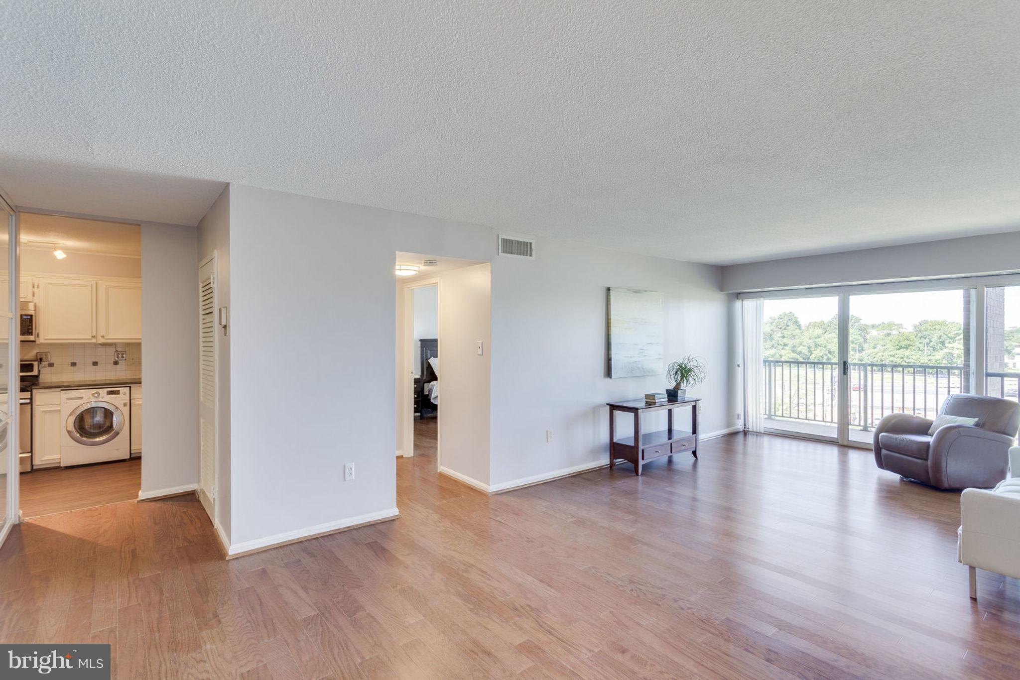 HORIZON HOUSE - Residential