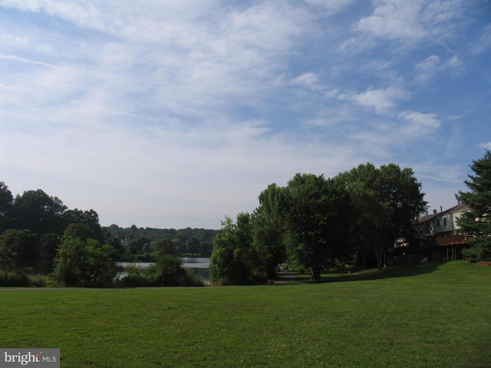 GUNNERS LAKE VILLAGE - Residential Lease