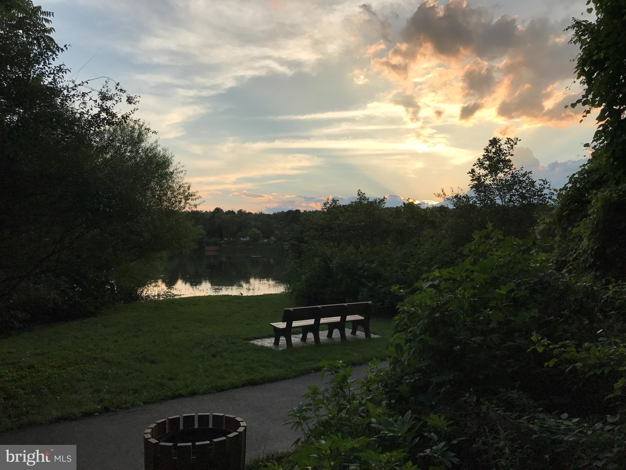 GUNNERS LAKE VILLAGE - Residential Lease