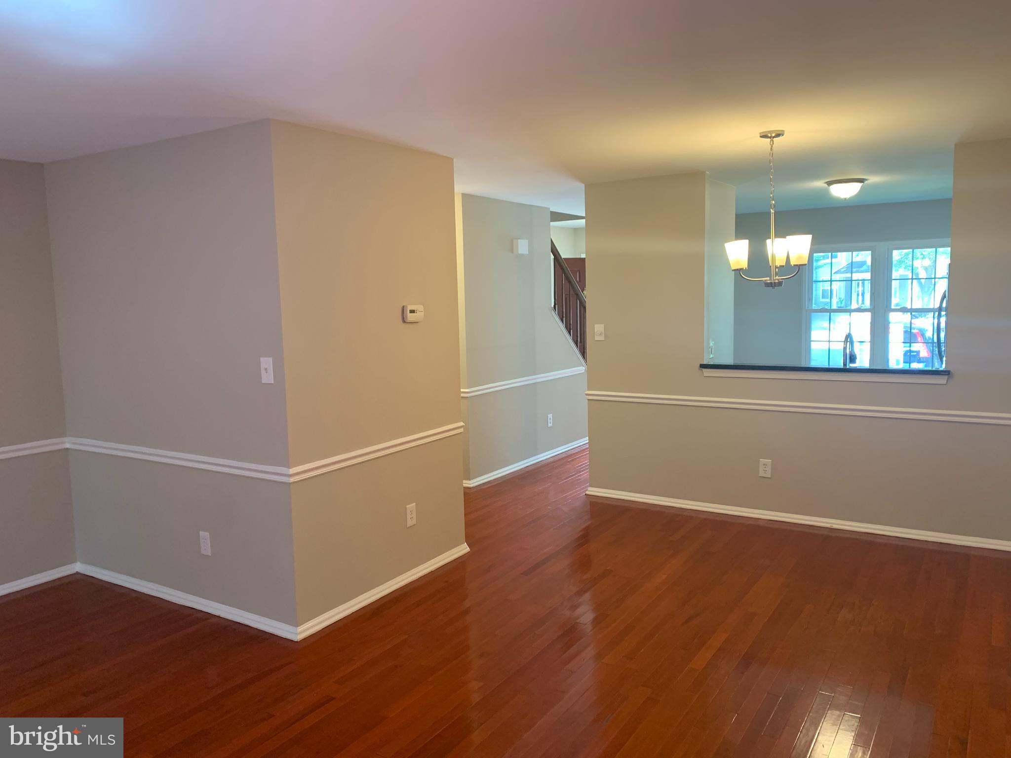 GUNNERS LAKE VILLAGE - Residential Lease