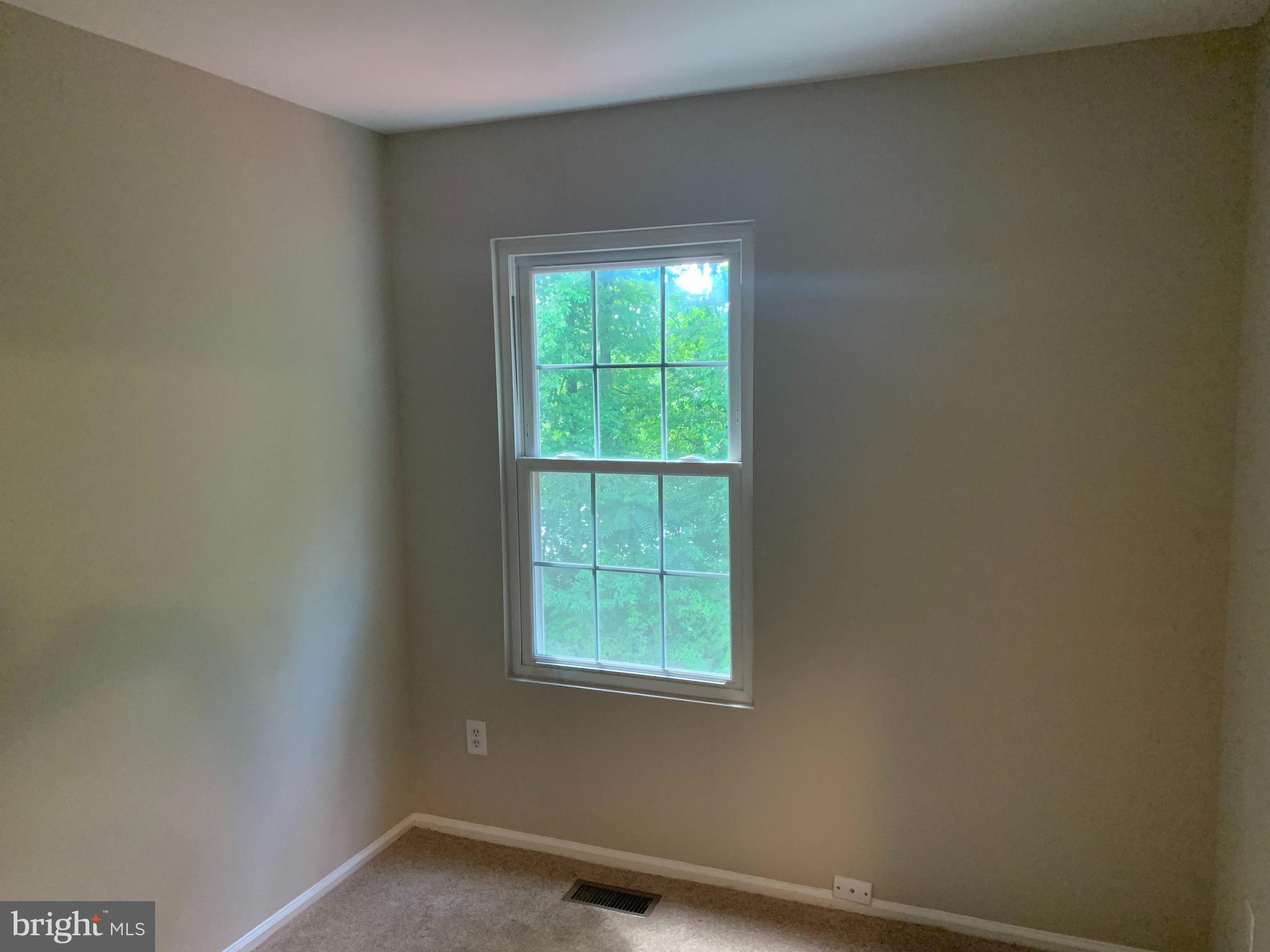 GUNNERS LAKE VILLAGE - Residential Lease