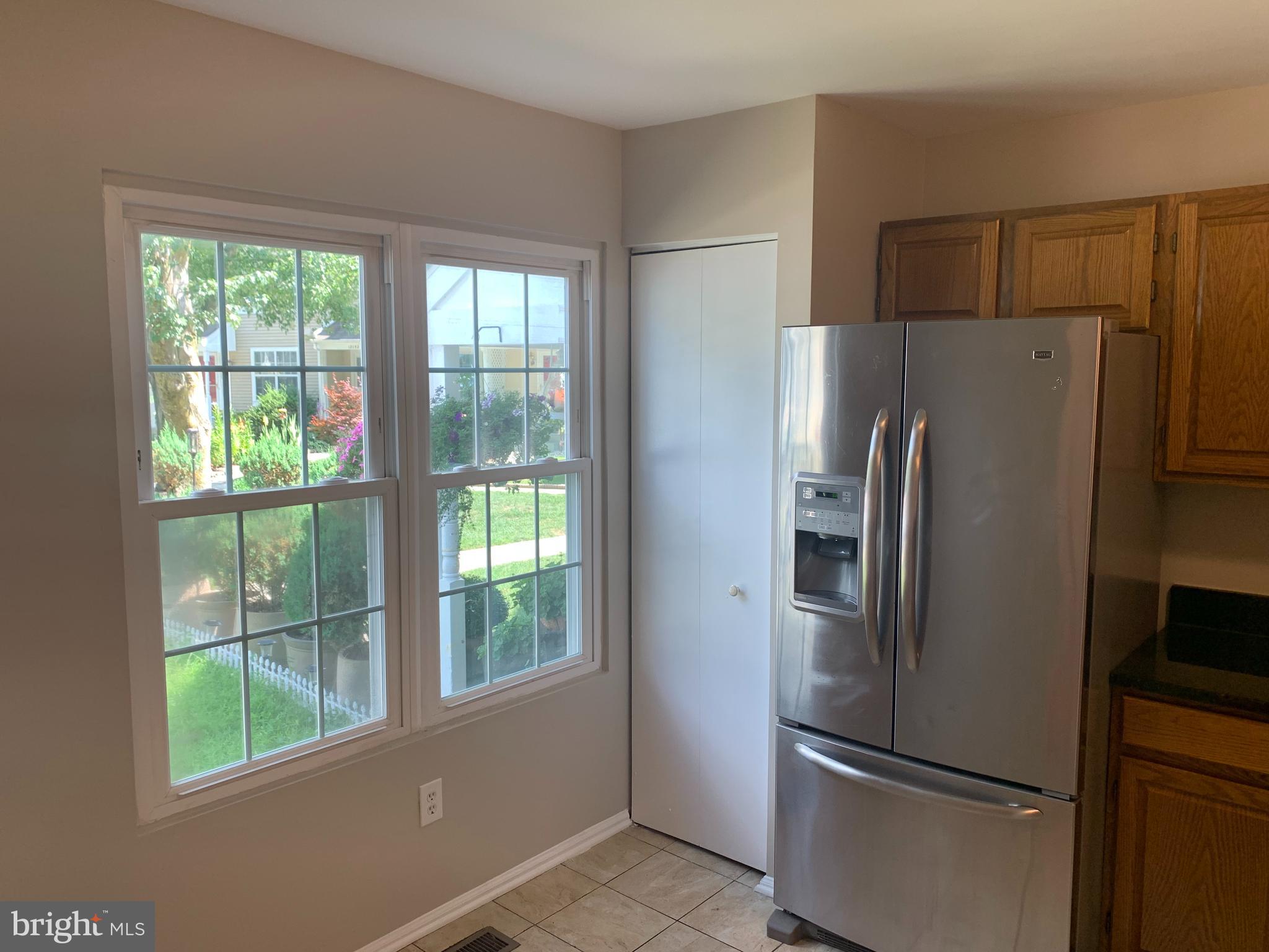 GUNNERS LAKE VILLAGE - Residential Lease