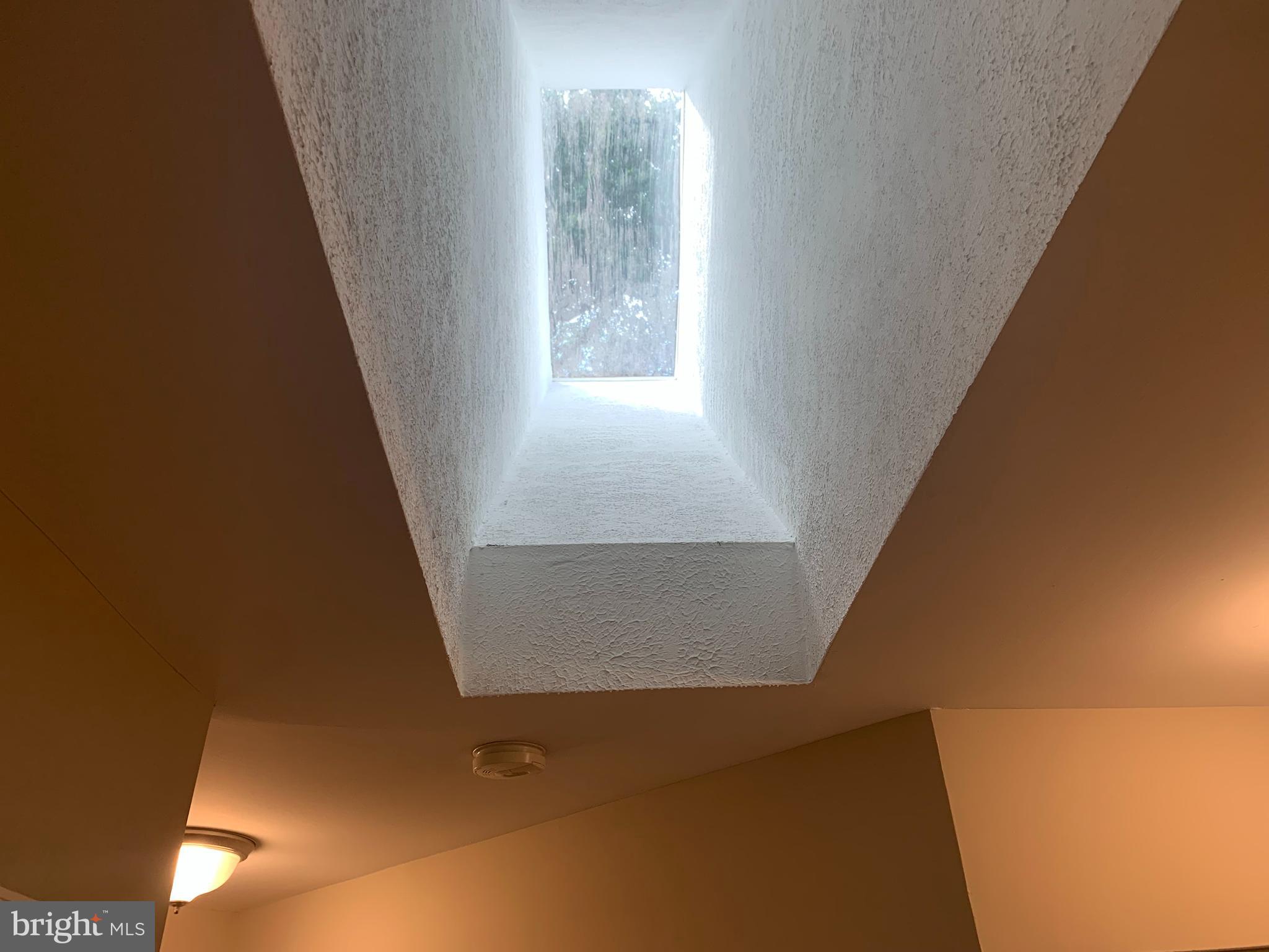 GUNNERS LAKE VILLAGE - Residential Lease