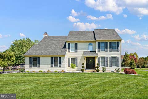 Homes For Sale - 9 Eaton Place<br/> BEAR, DE 19701