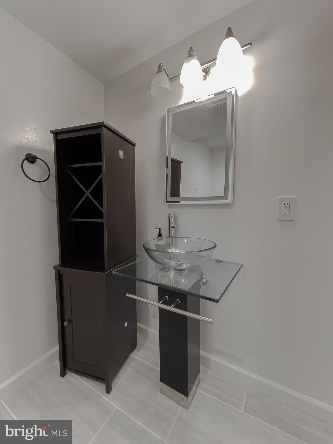 KINGSVIEW SUB - Residential