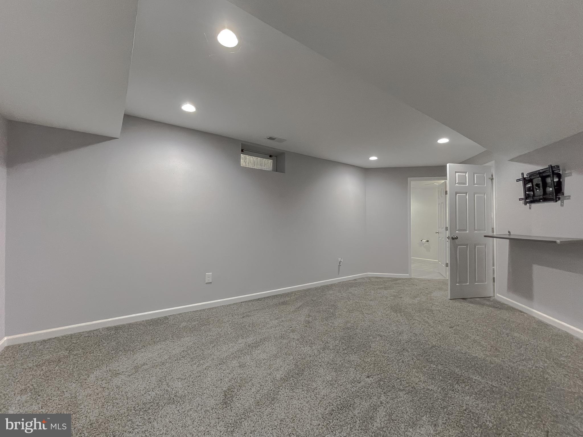 KINGSVIEW SUB - Residential