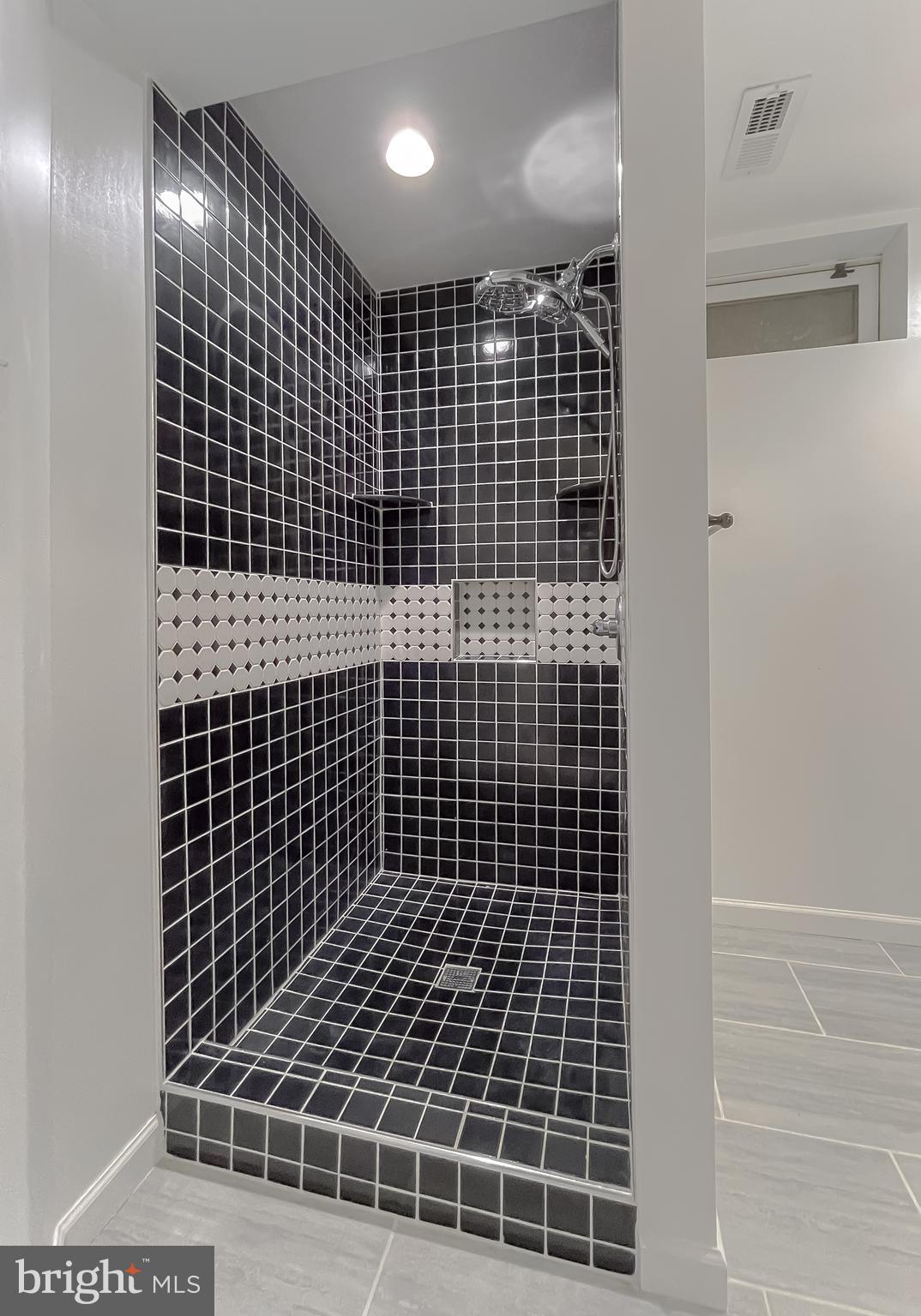 KINGSVIEW SUB - Residential