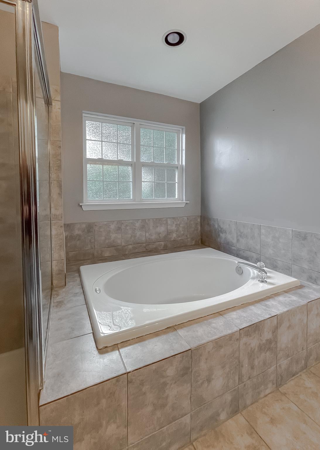 KINGSVIEW SUB - Residential