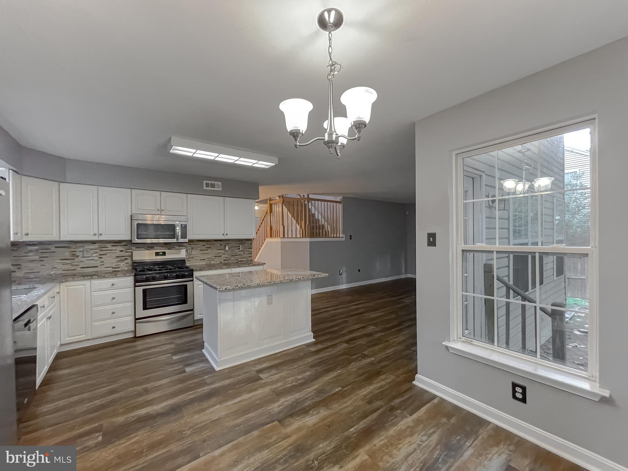 KINGSVIEW SUB - Residential