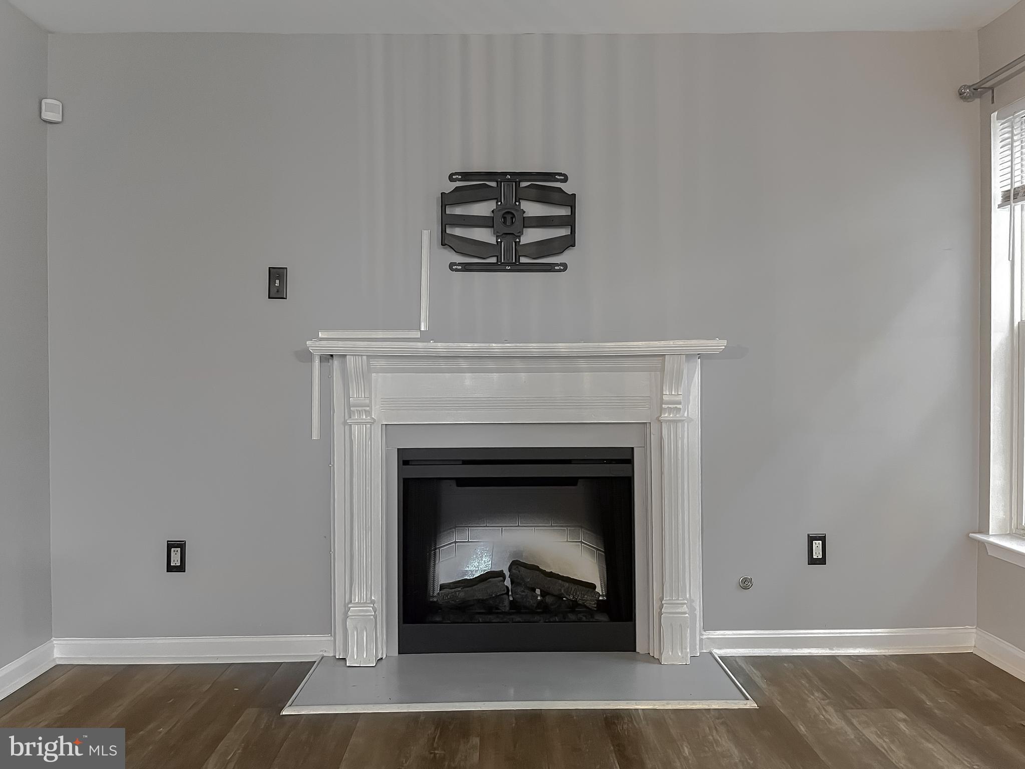 KINGSVIEW SUB - Residential