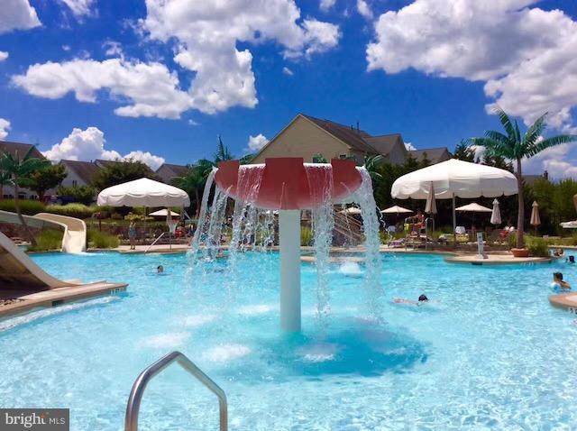 VILLAGES OF URBANA - Residential Lease