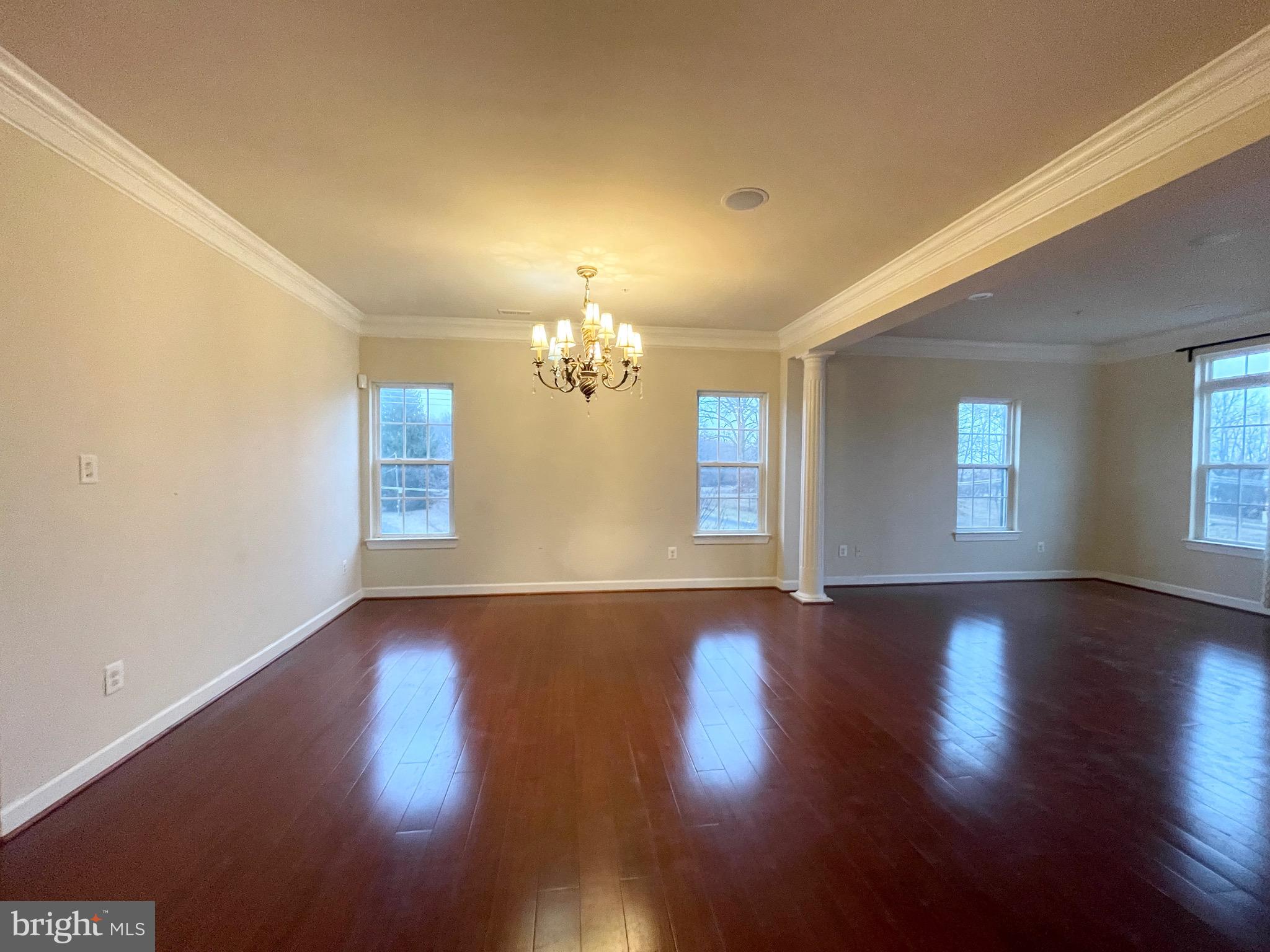 VILLAGES OF URBANA - Residential Lease