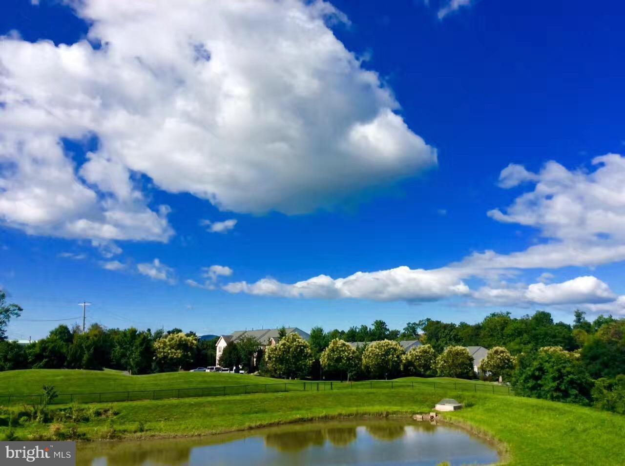 VILLAGES OF URBANA - Residential Lease