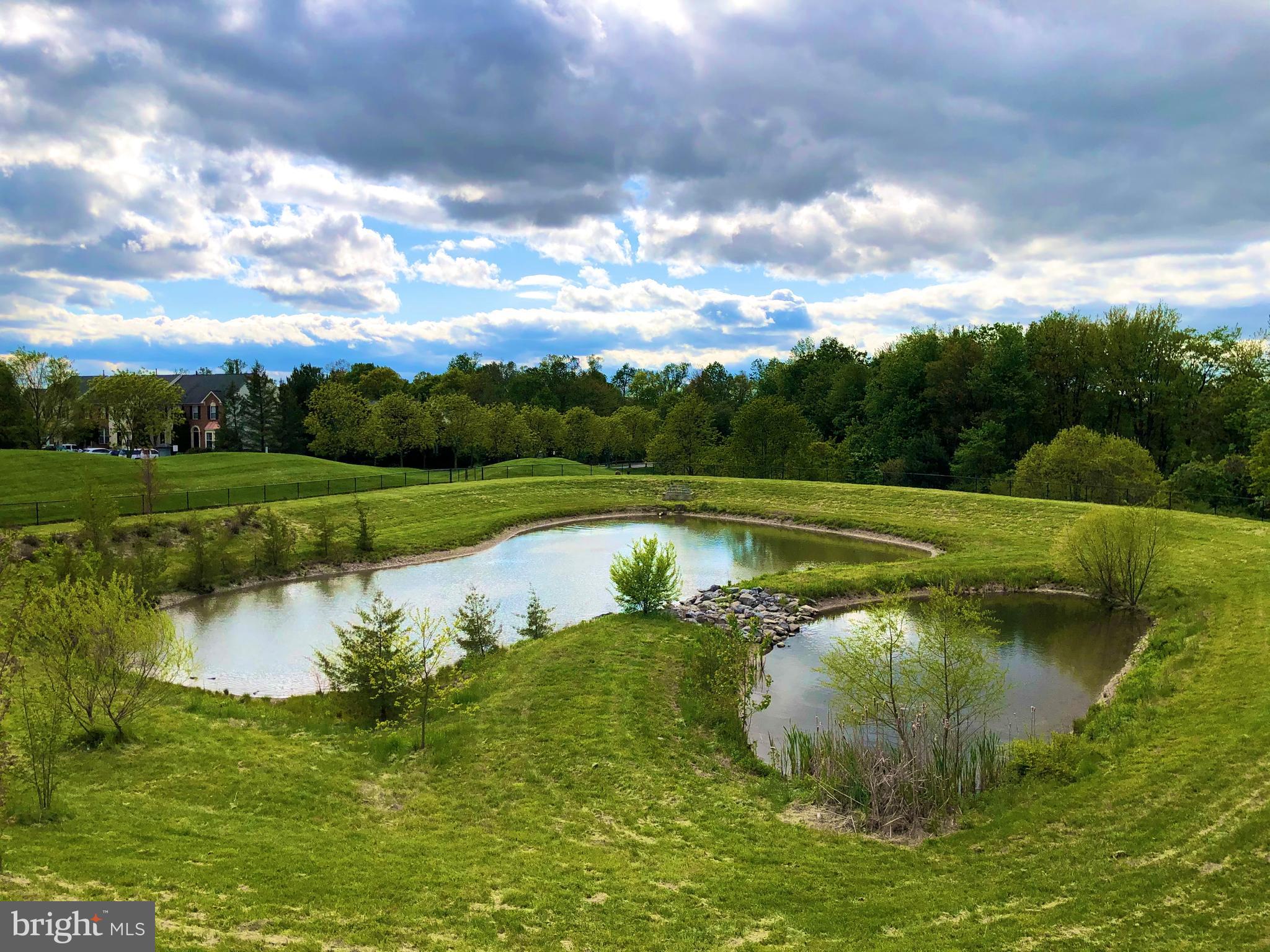 VILLAGES OF URBANA - Residential Lease