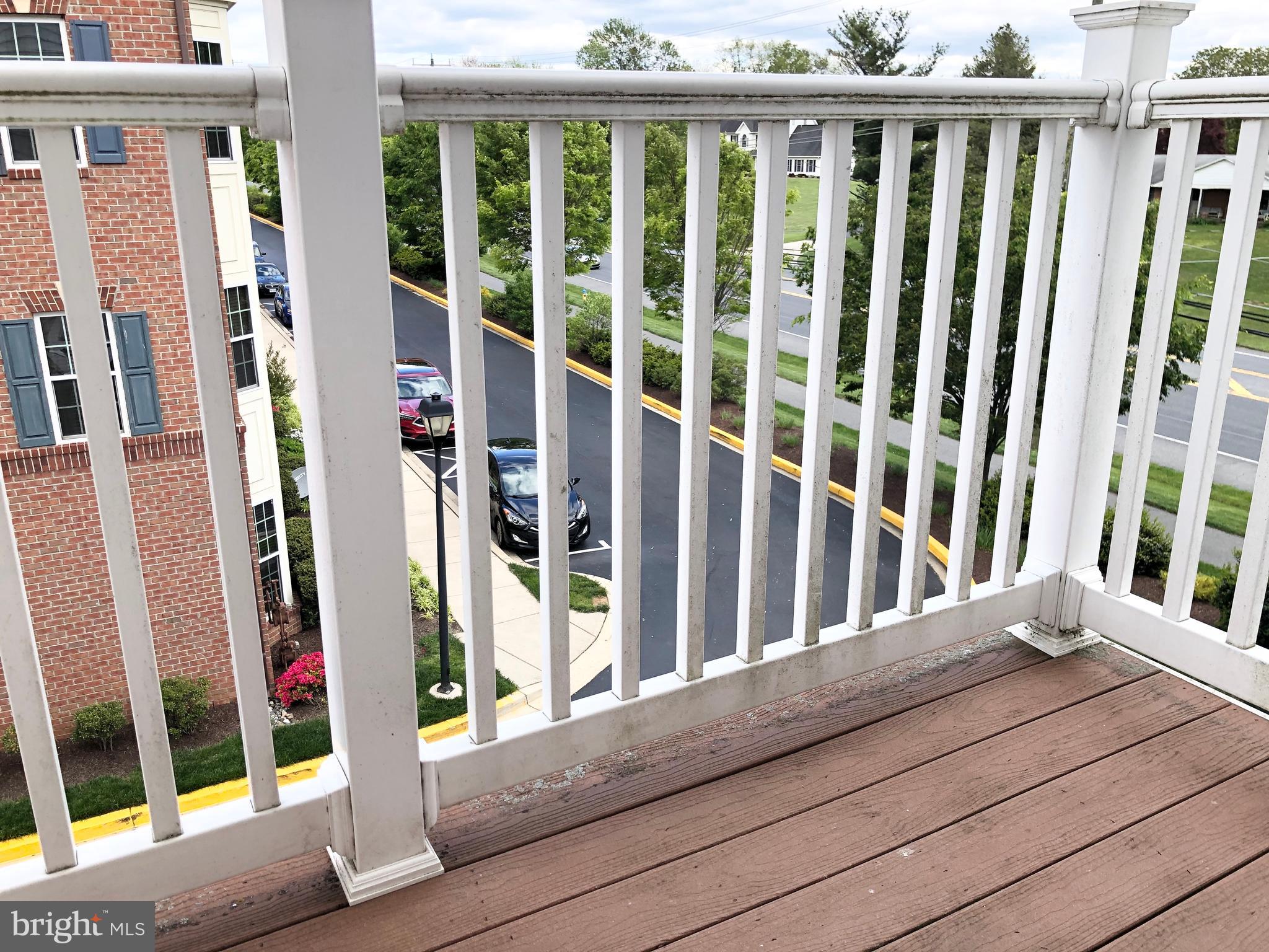 VILLAGES OF URBANA - Residential Lease