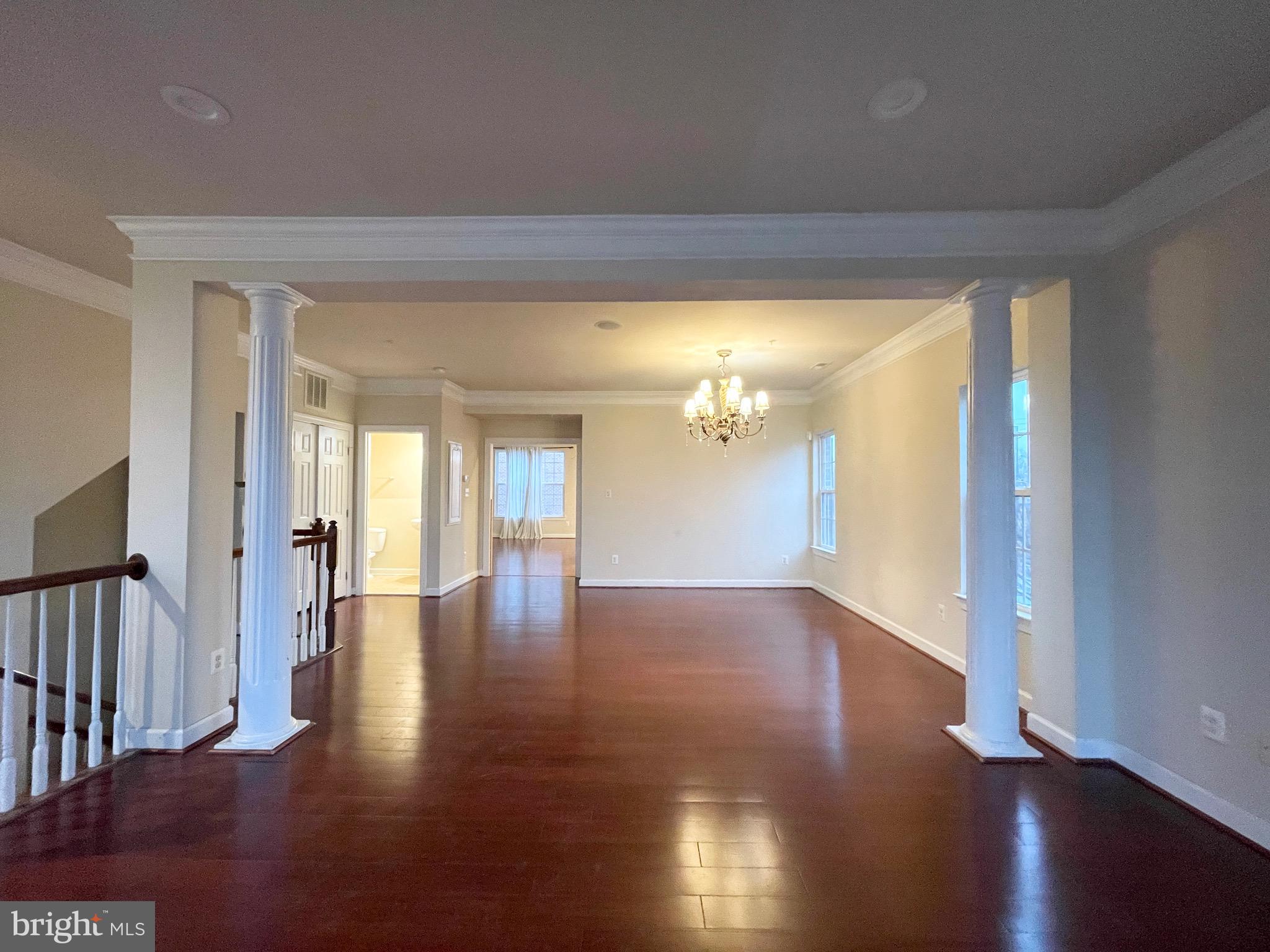 VILLAGES OF URBANA - Residential Lease