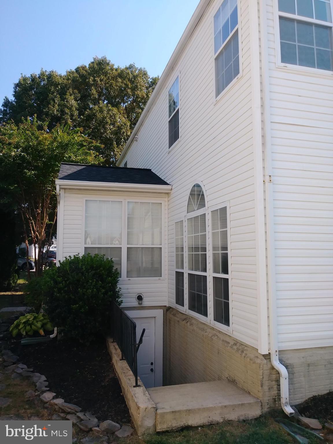 SEVEN OAKS - Residential