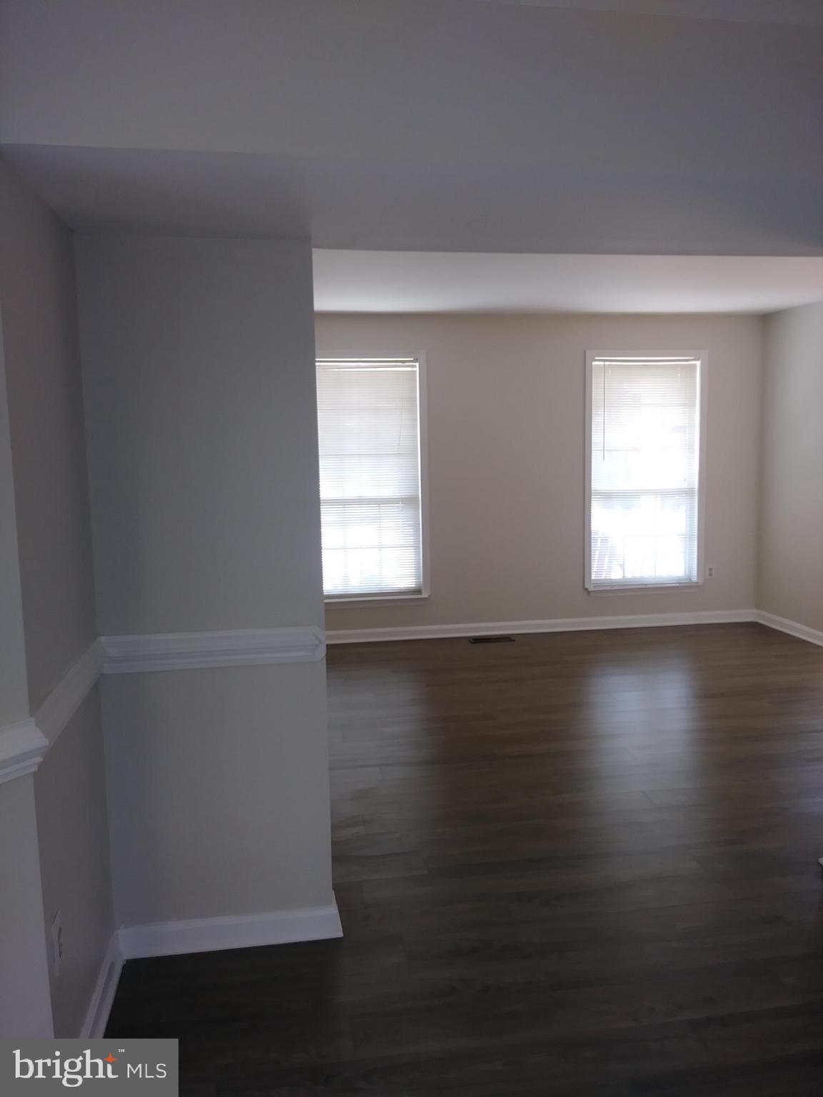 SEVEN OAKS - Residential