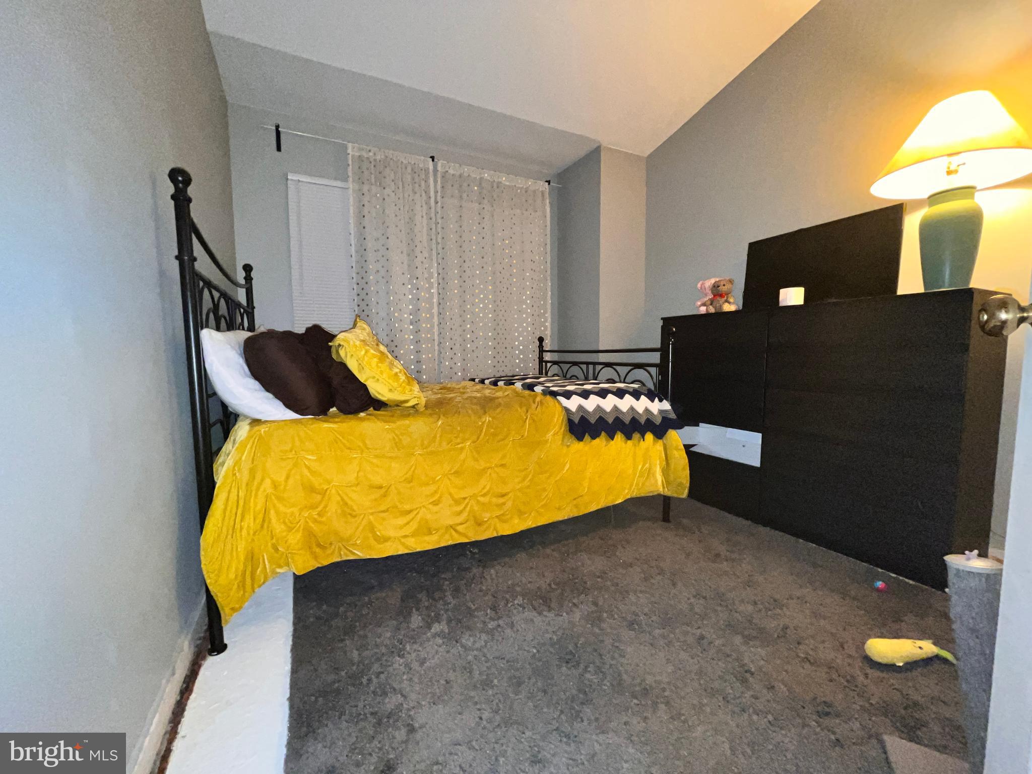 SETON SQUARE - Residential