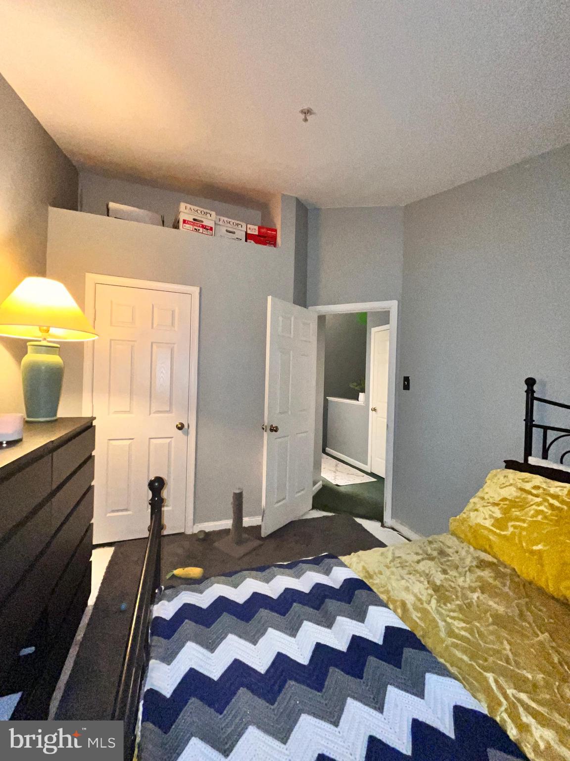 SETON SQUARE - Residential