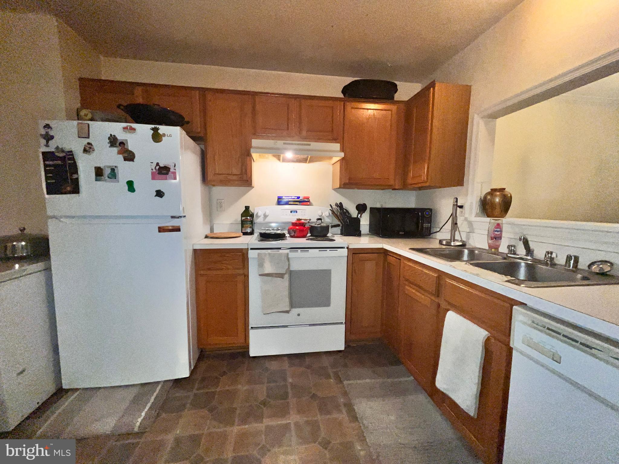 SETON SQUARE - Residential