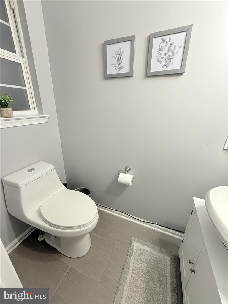 WELLFLEET MEWS - Residential