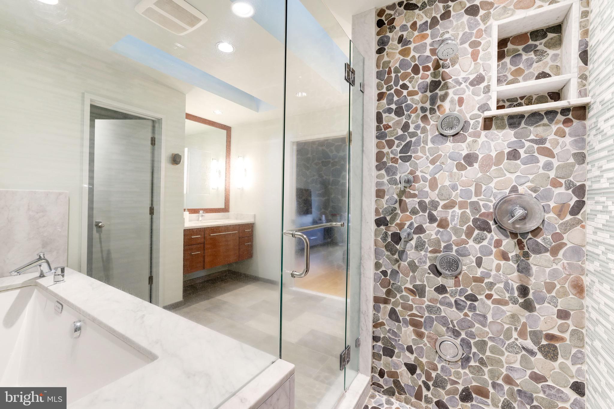 LEIGH MILL COMMONS - Residential