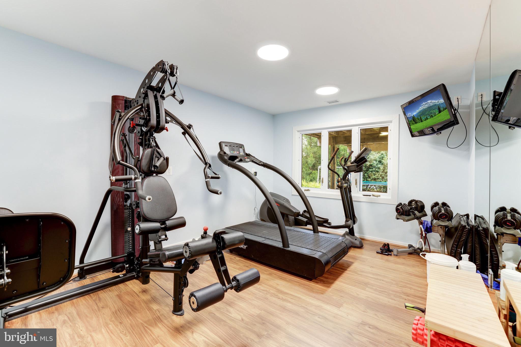 LEIGH MILL COMMONS - Residential