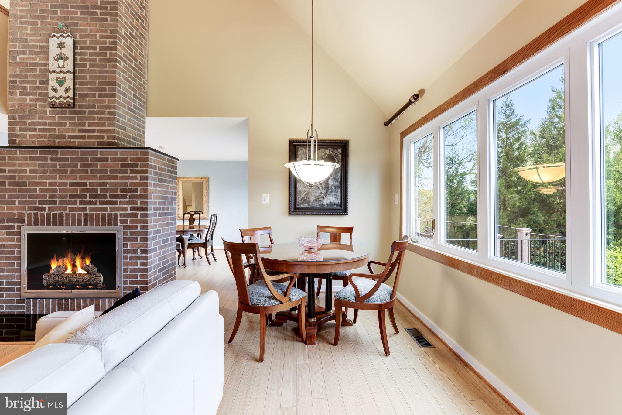 LEIGH MILL COMMONS - Residential