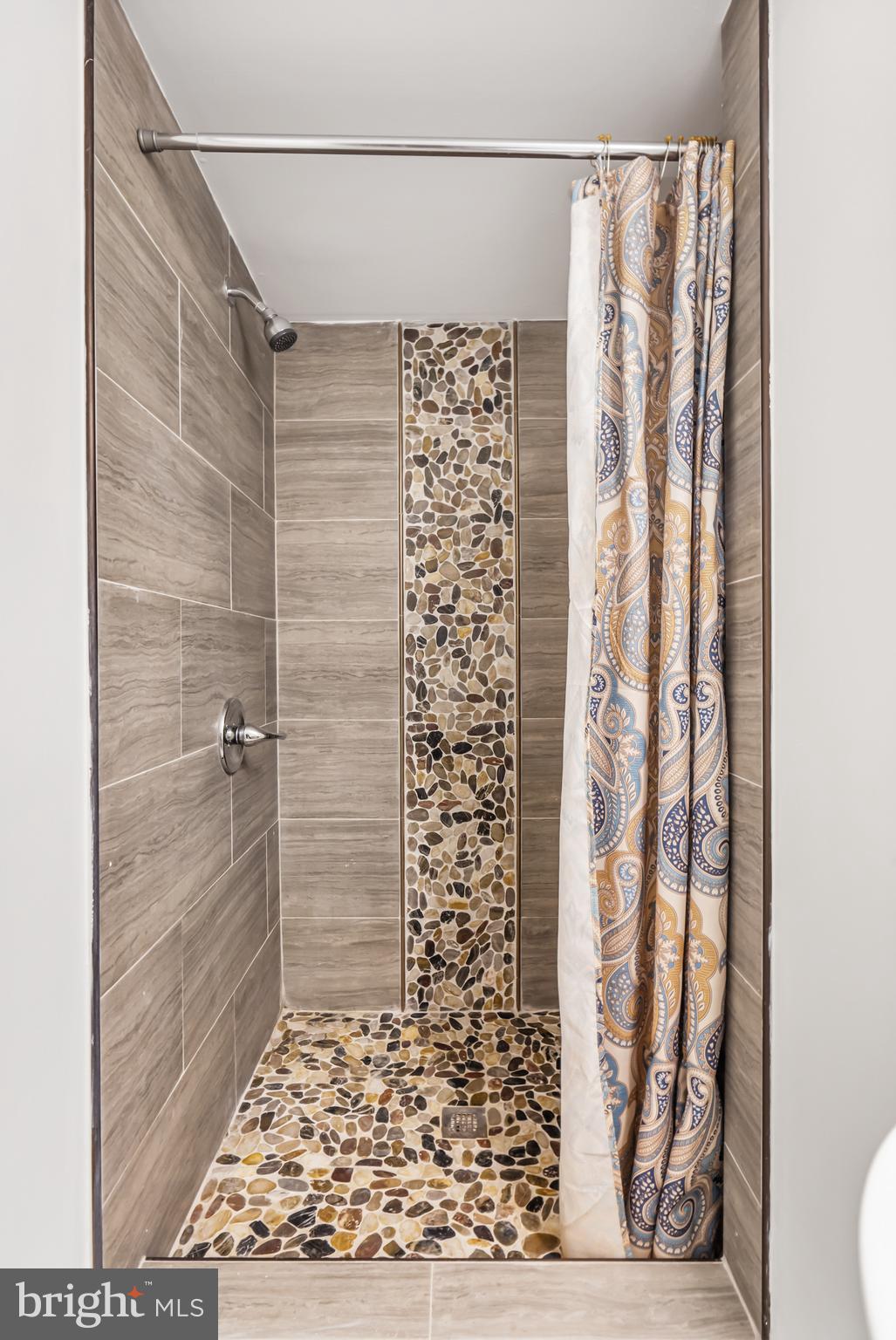 EDMONDSON HEIGHTS - Residential