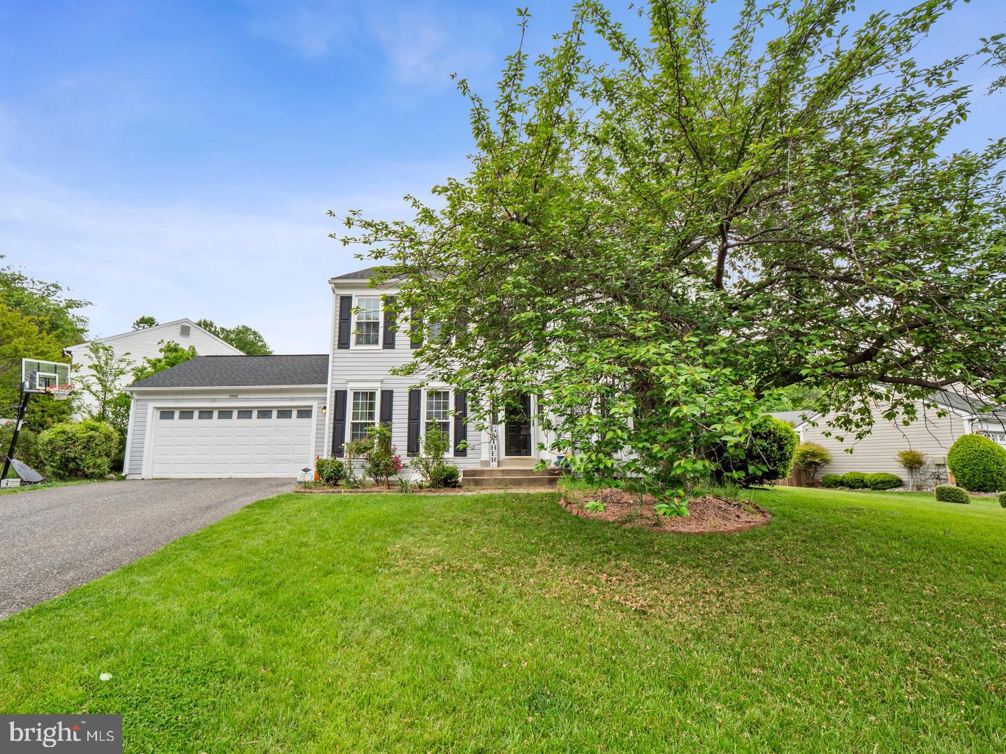 13908 AMBERLY COURT