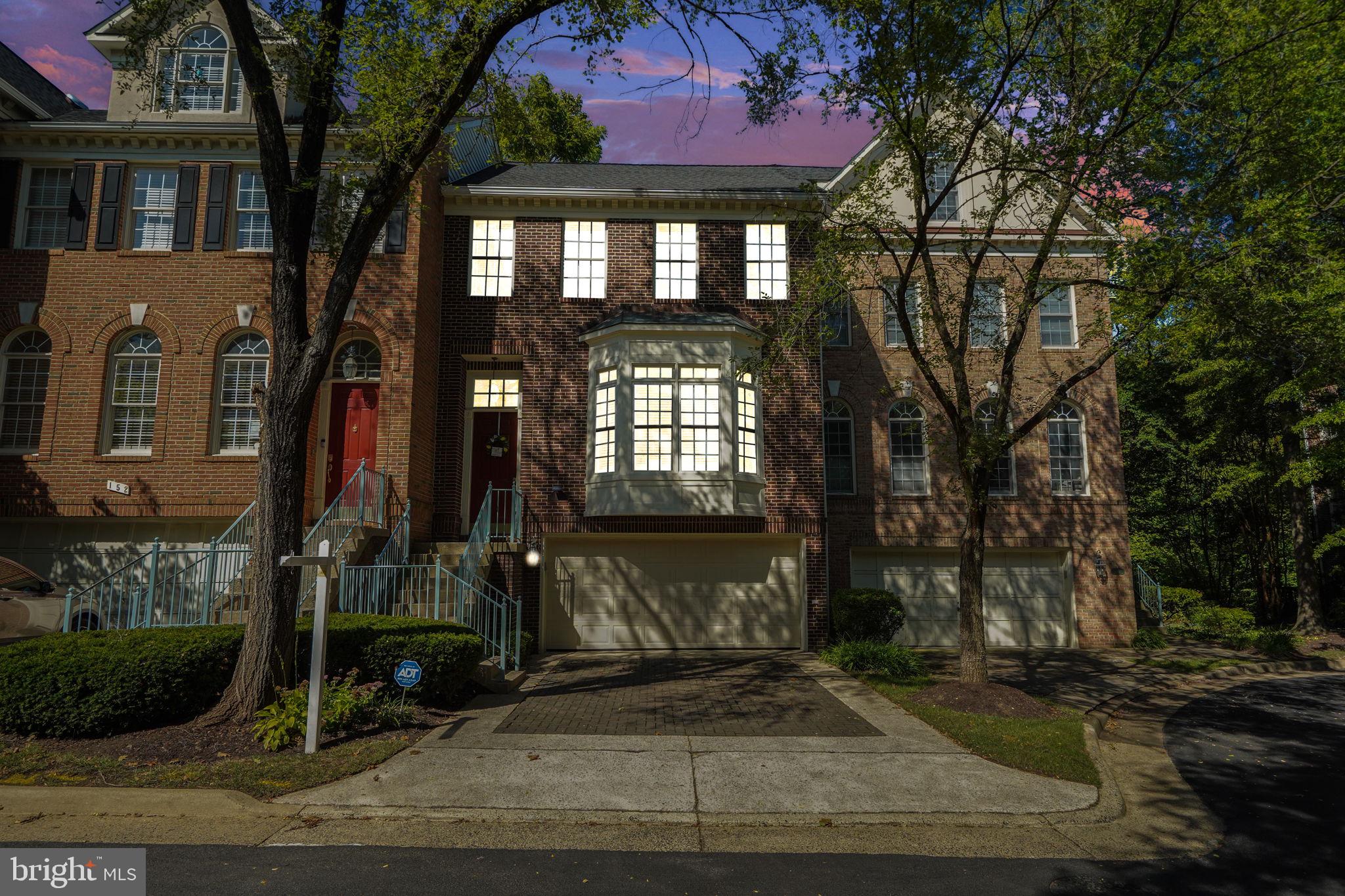 REES ESTATE - Residential Lease