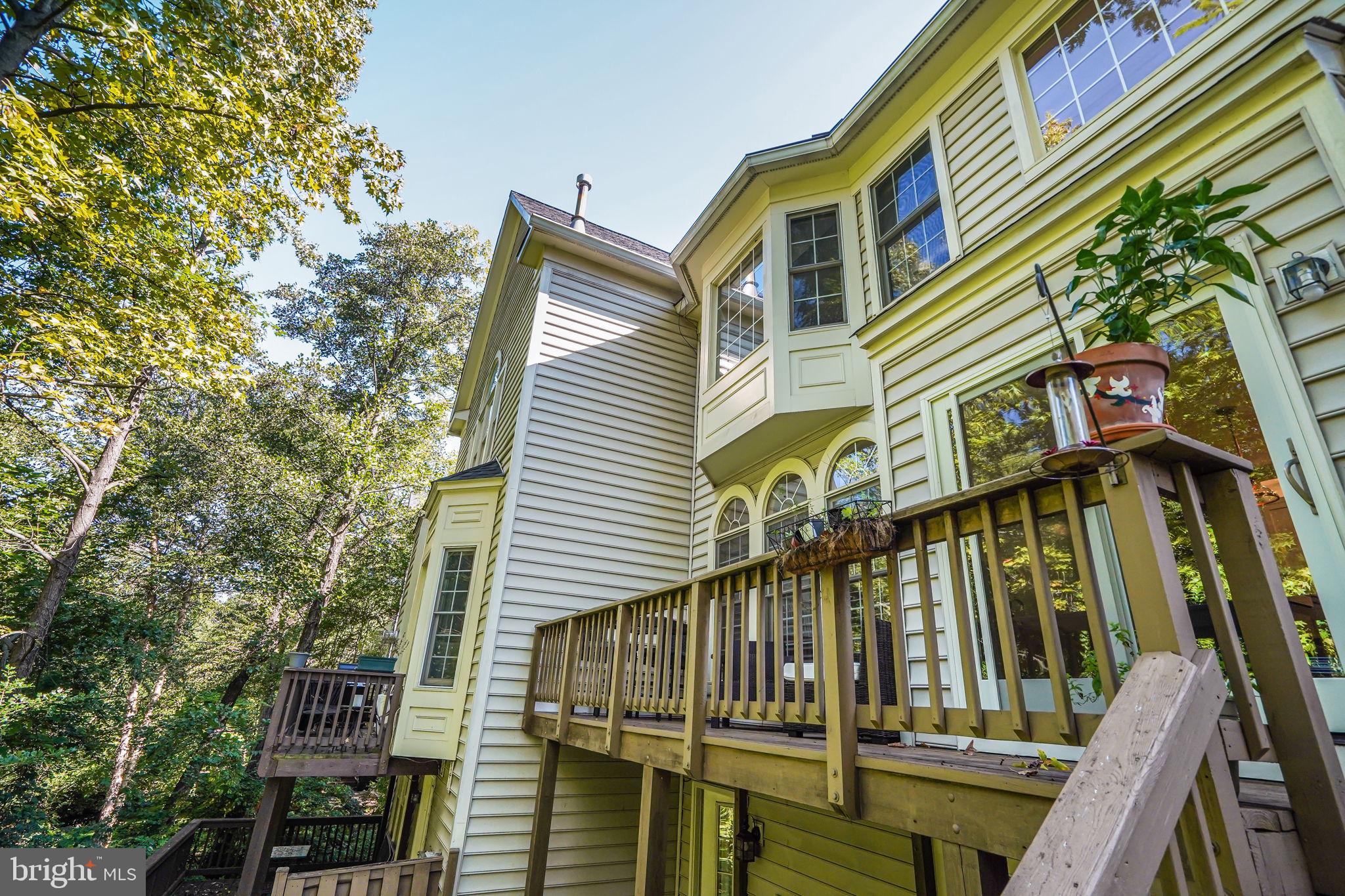 REES ESTATE - Residential Lease