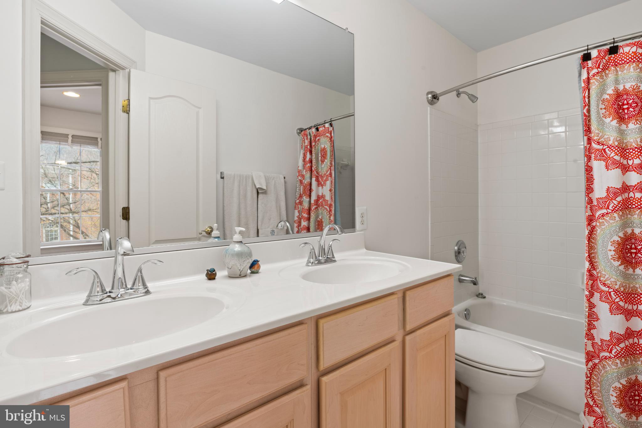 REES ESTATE - Residential Lease