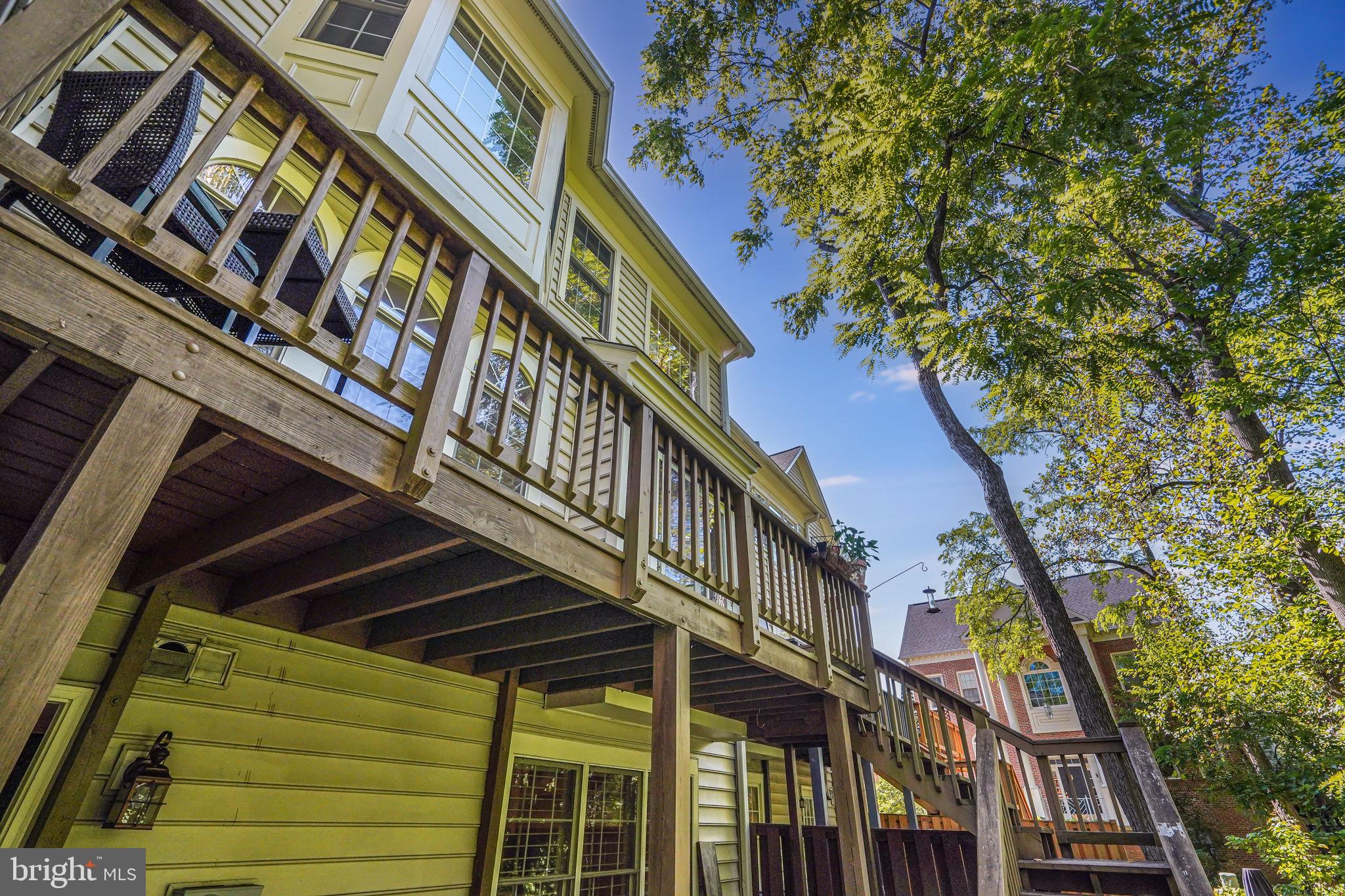 REES ESTATE - Residential Lease