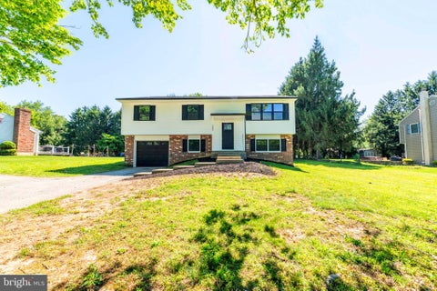 Photo of 1005 Ericsson Drive, COATESVILLE, PA 19320 (MLS # PACT2127562)