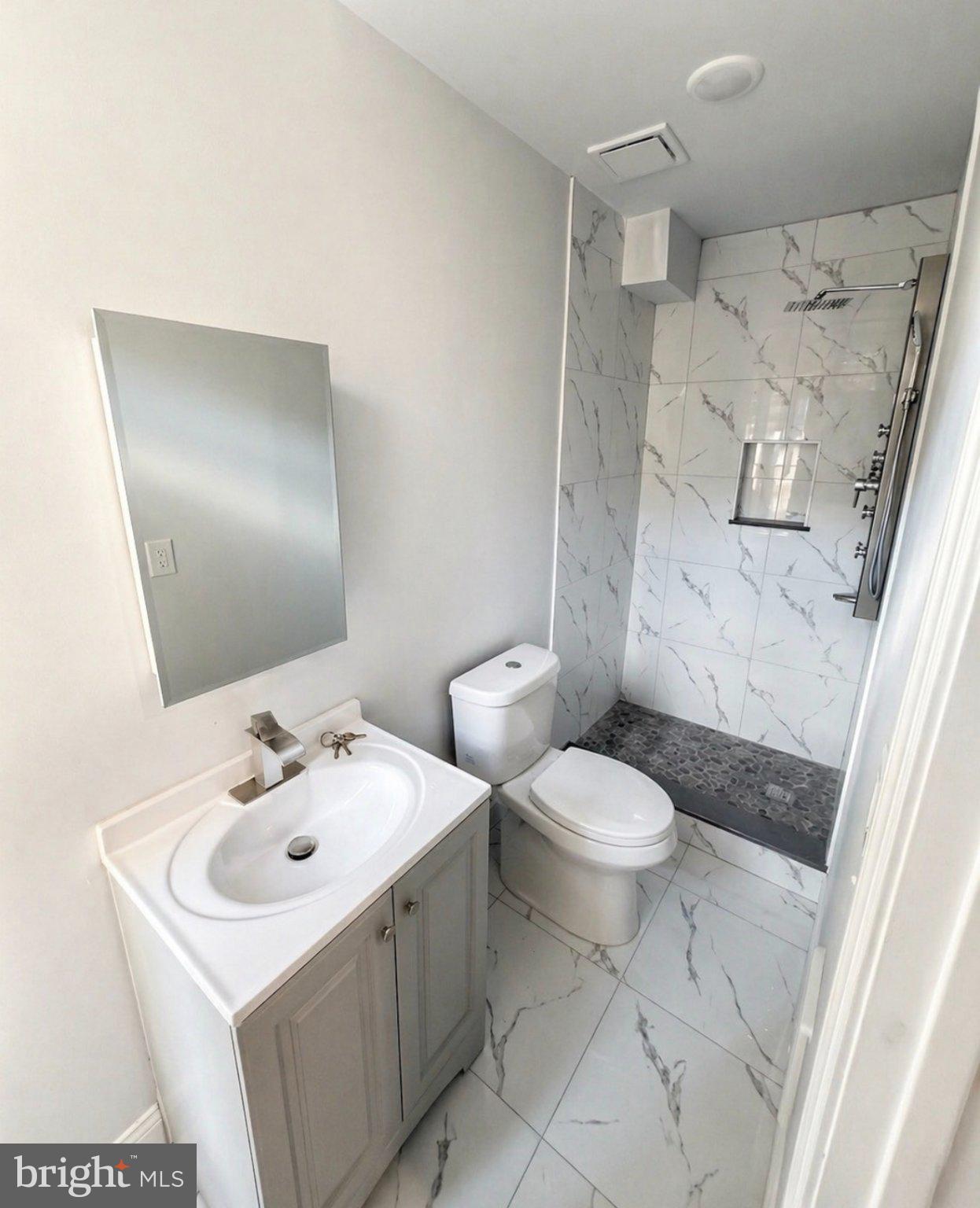 PHILADELPHIA (SOUTHWEST) - Residential