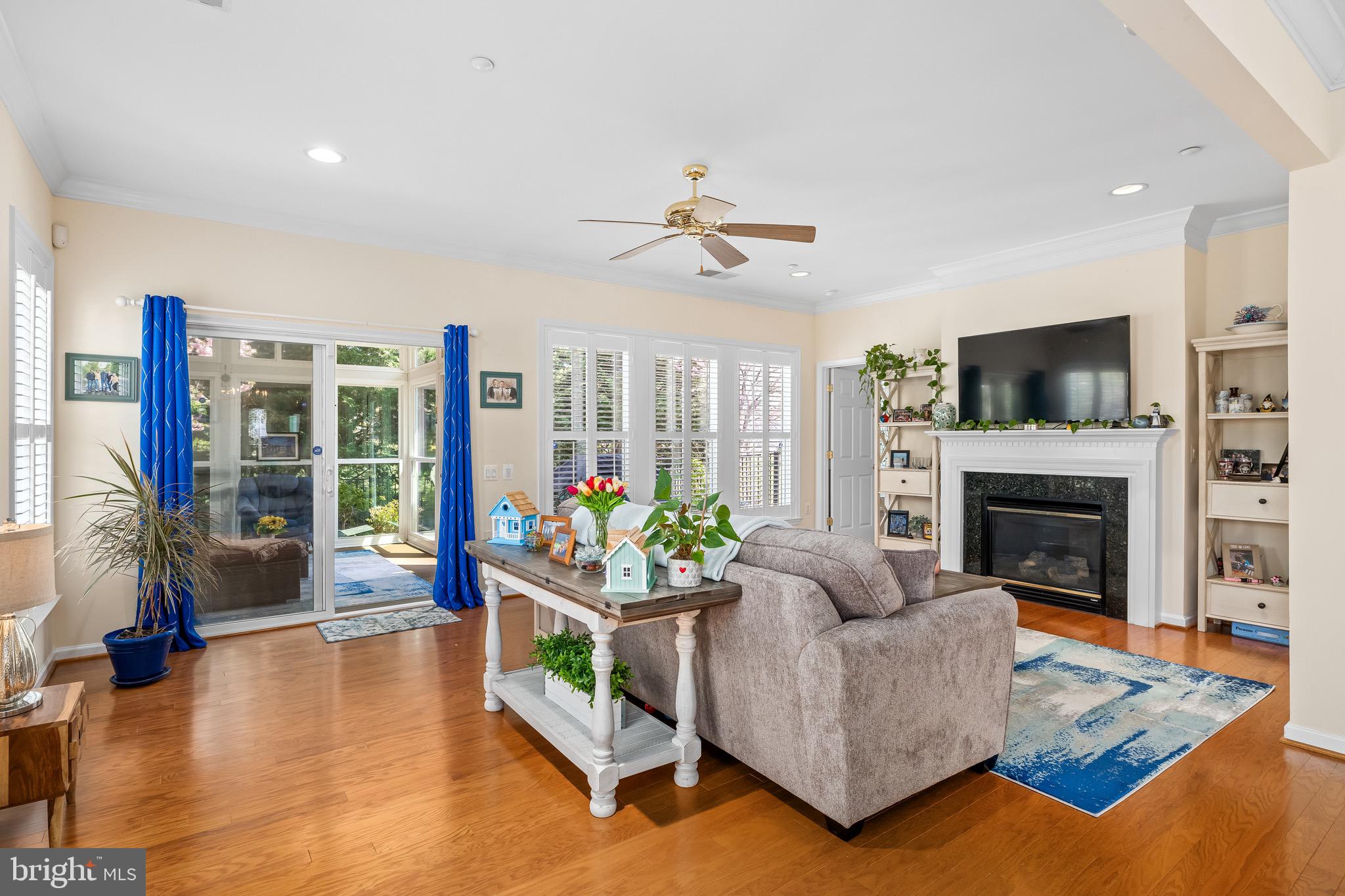 FALLS RUN - Residential