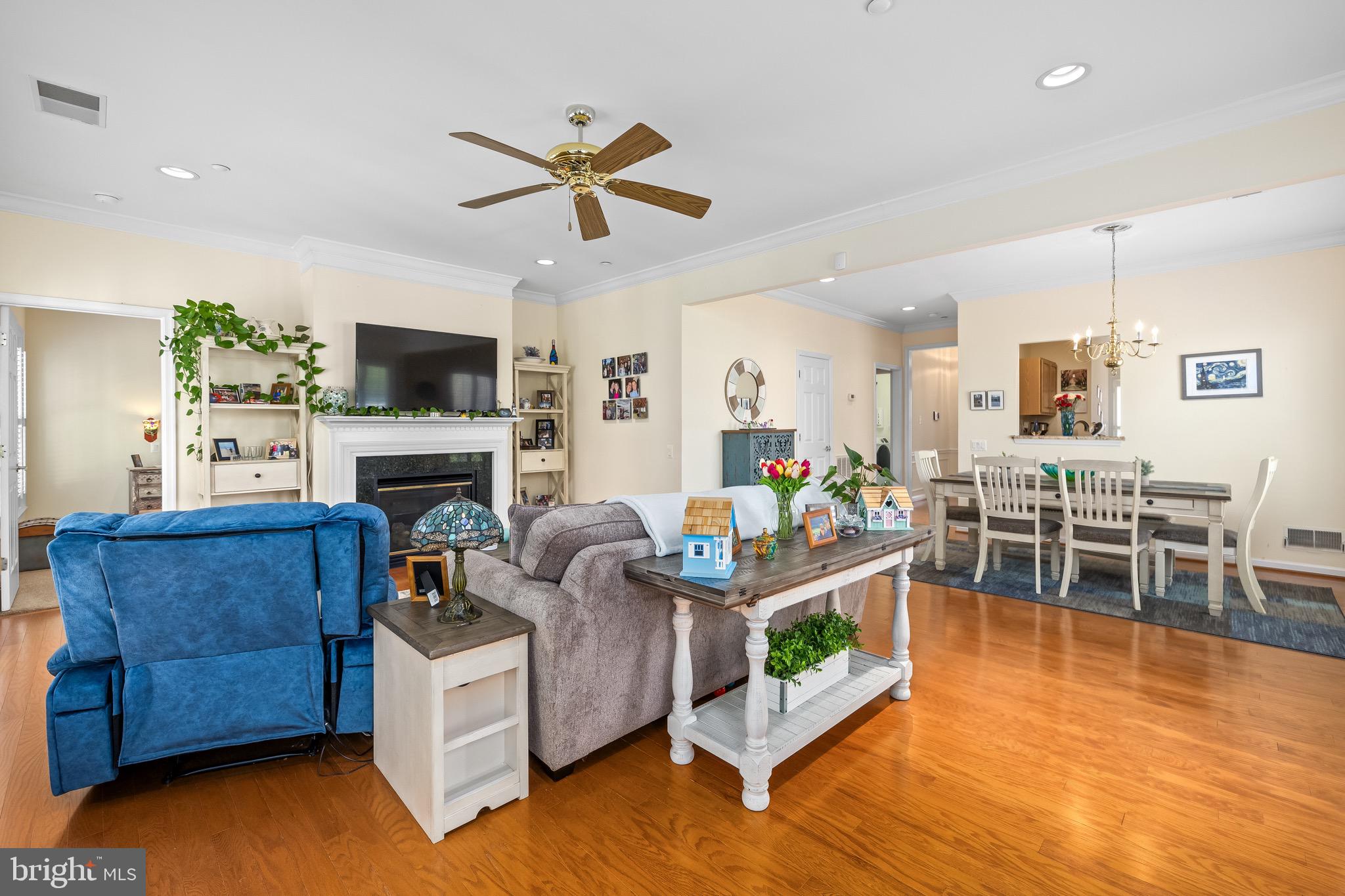 FALLS RUN - Residential