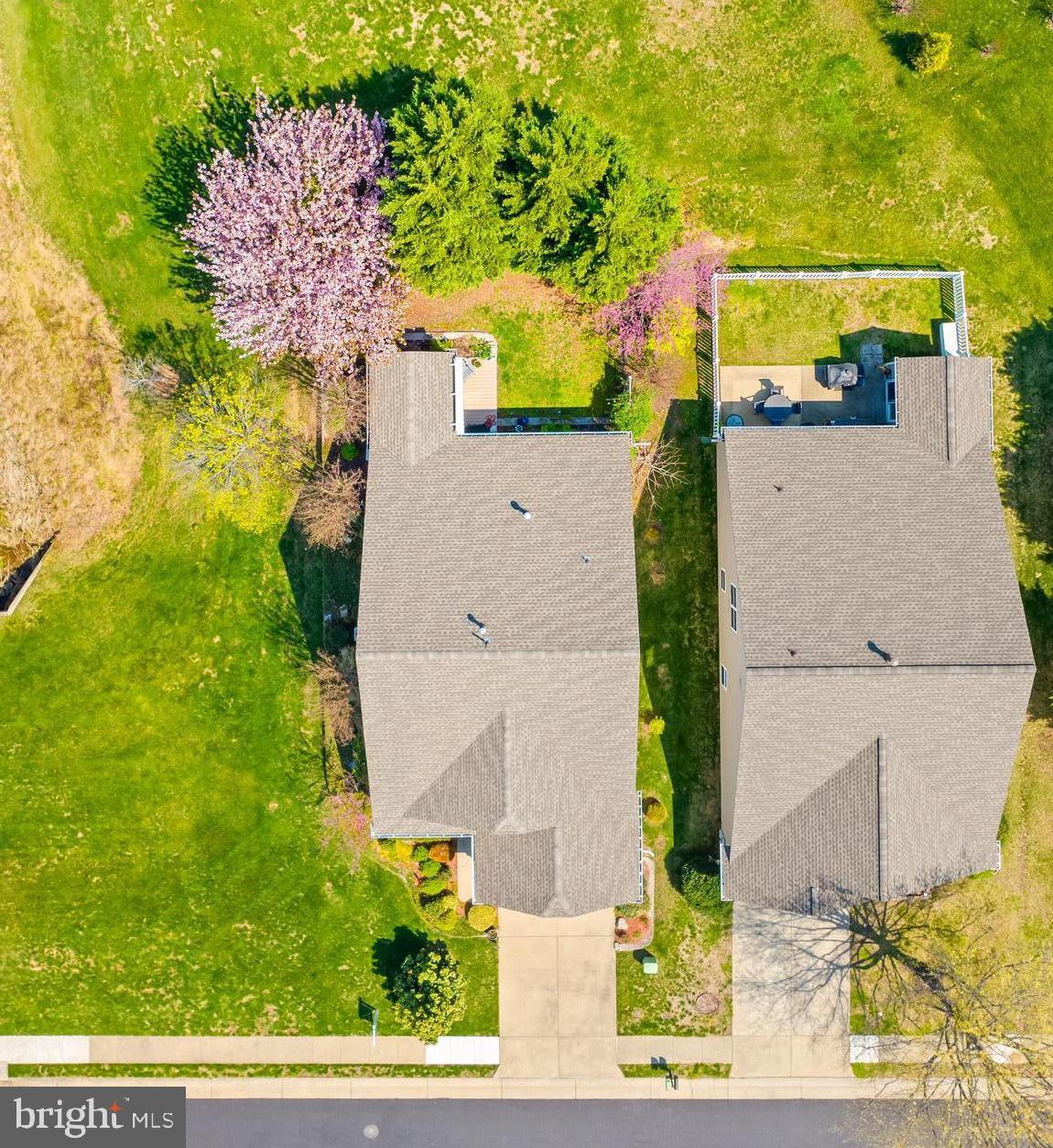 FALLS RUN - Residential