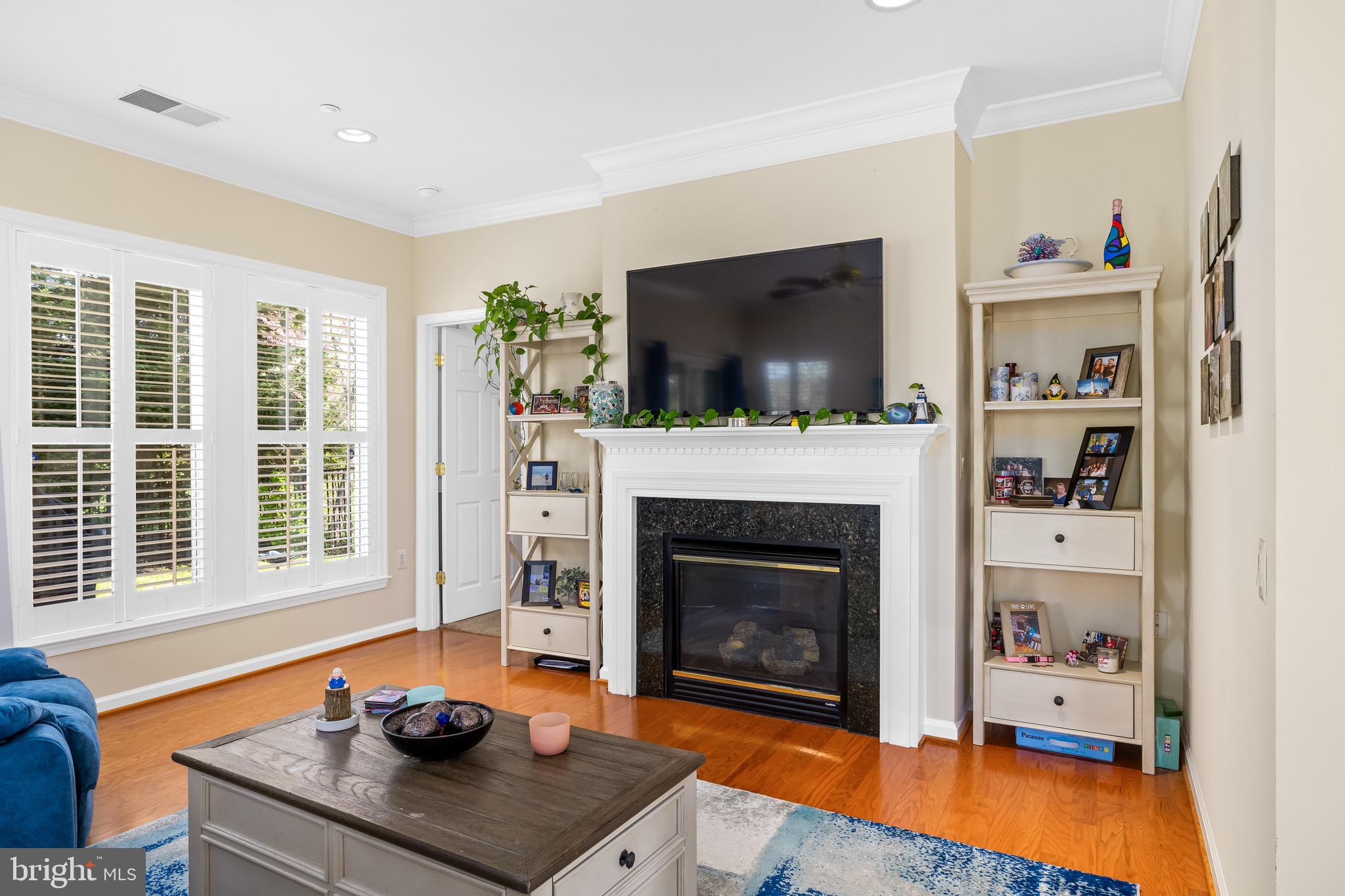 FALLS RUN - Residential