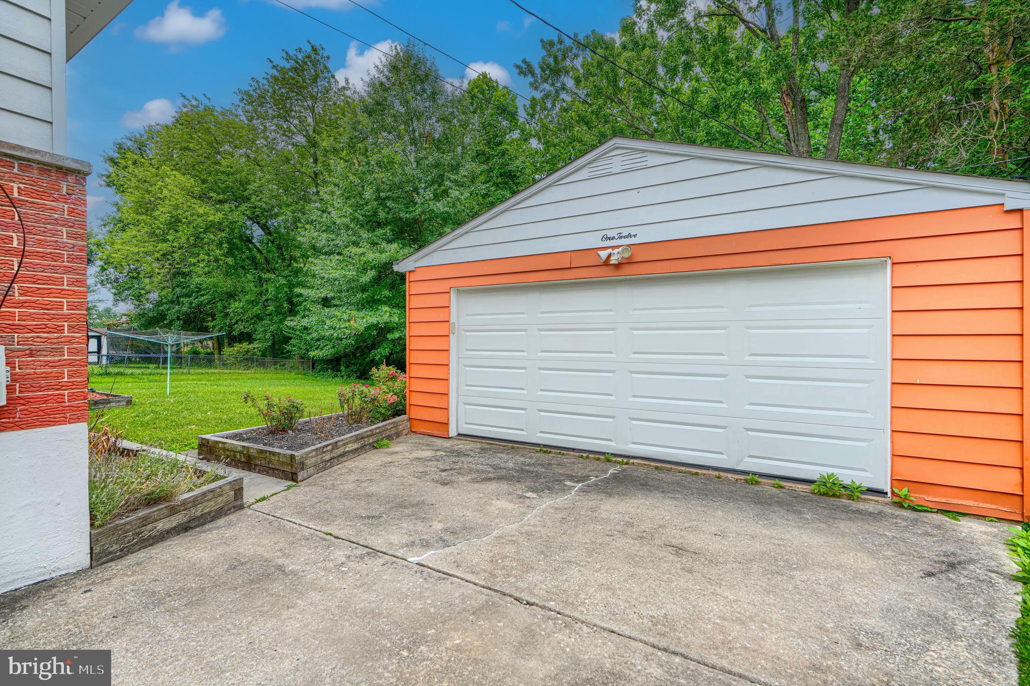 112 SPRINGSIDE DRIVE