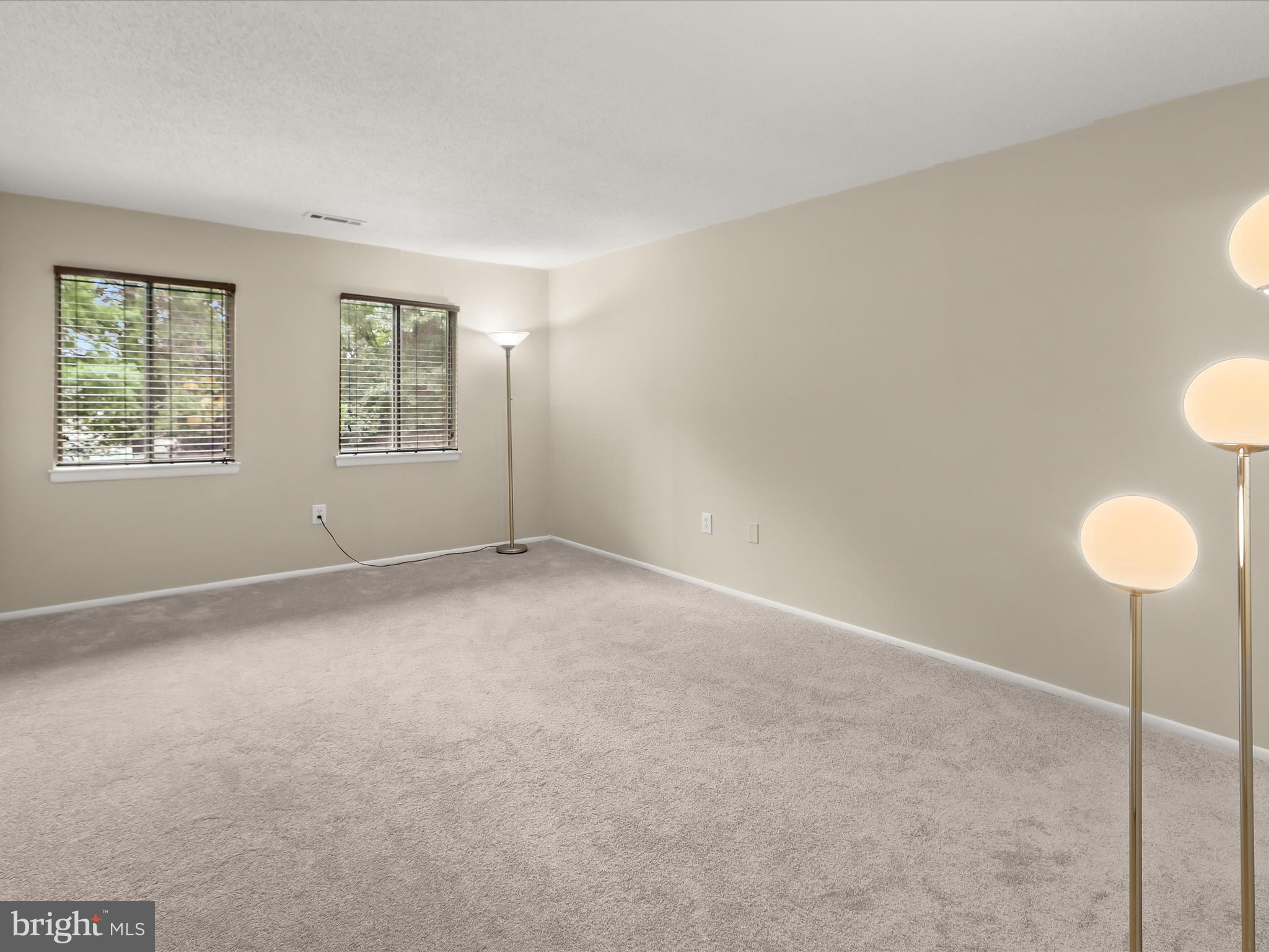 ROCKLAND RUN - Residential