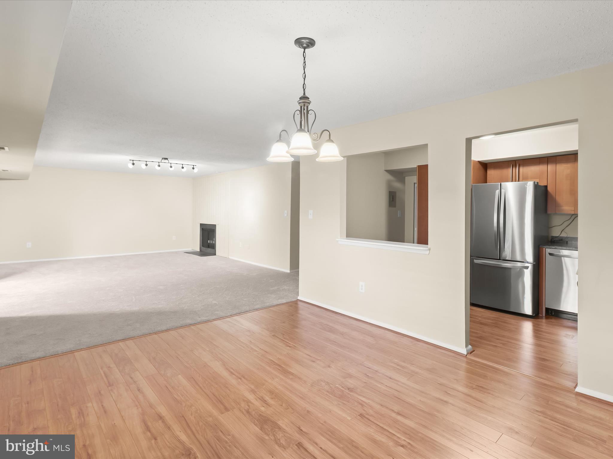 ROCKLAND RUN - Residential