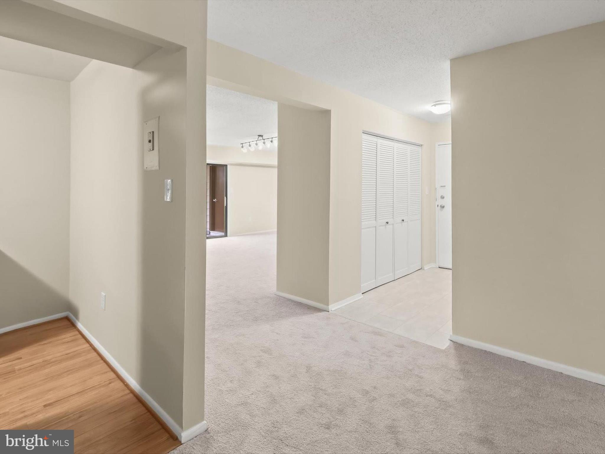 ROCKLAND RUN - Residential