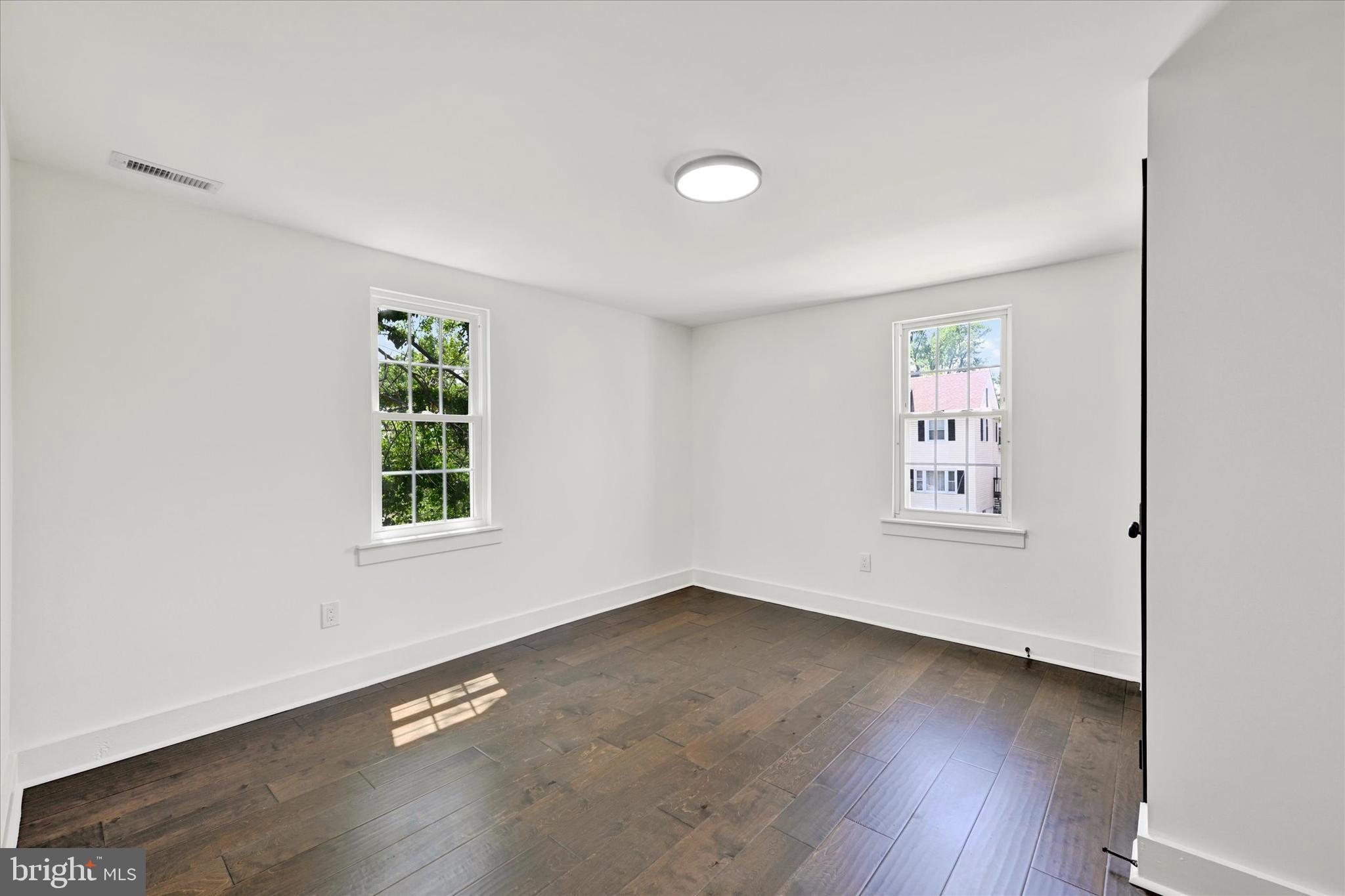 WALTHERSON - Residential