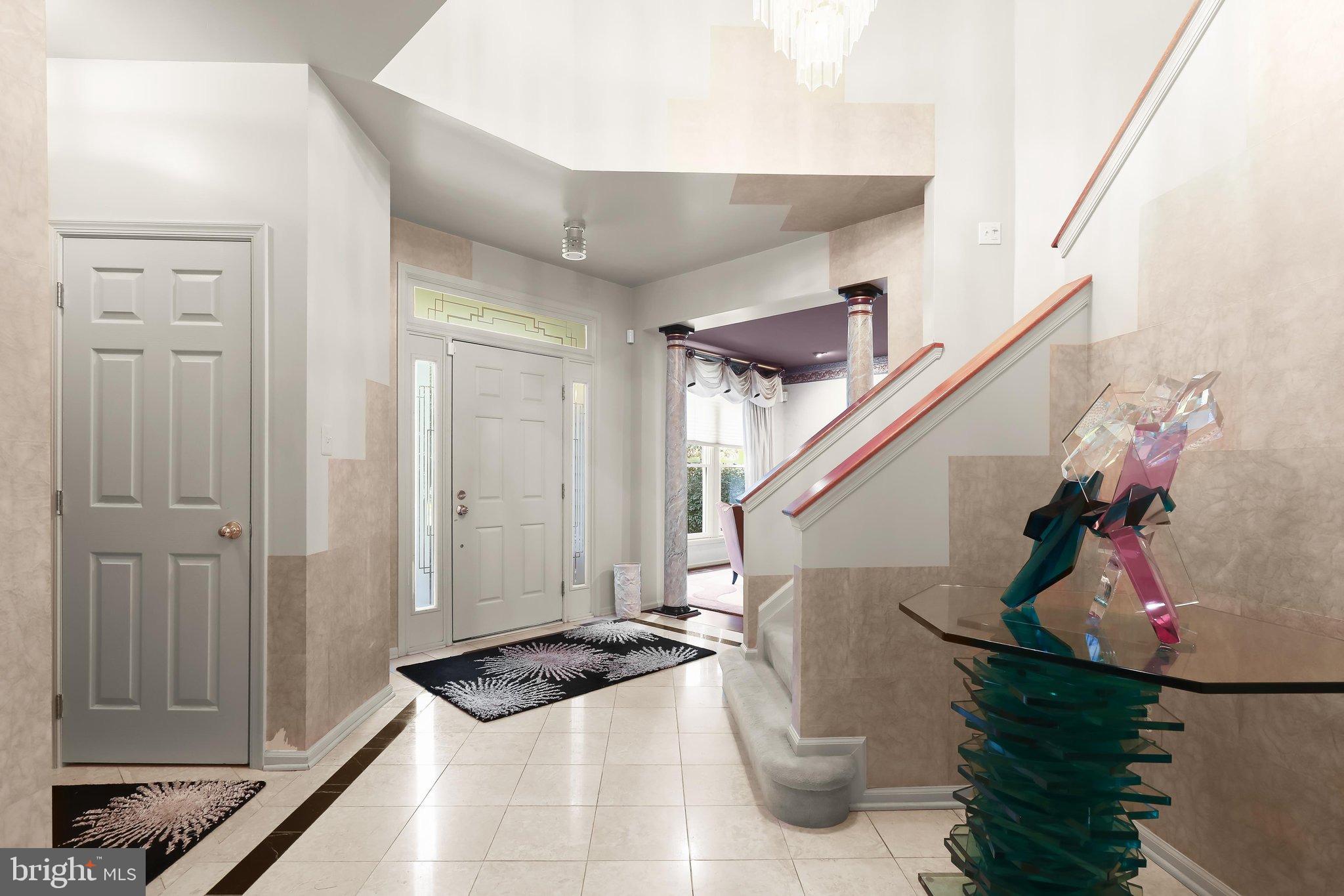 12 SPYGLASS COURT