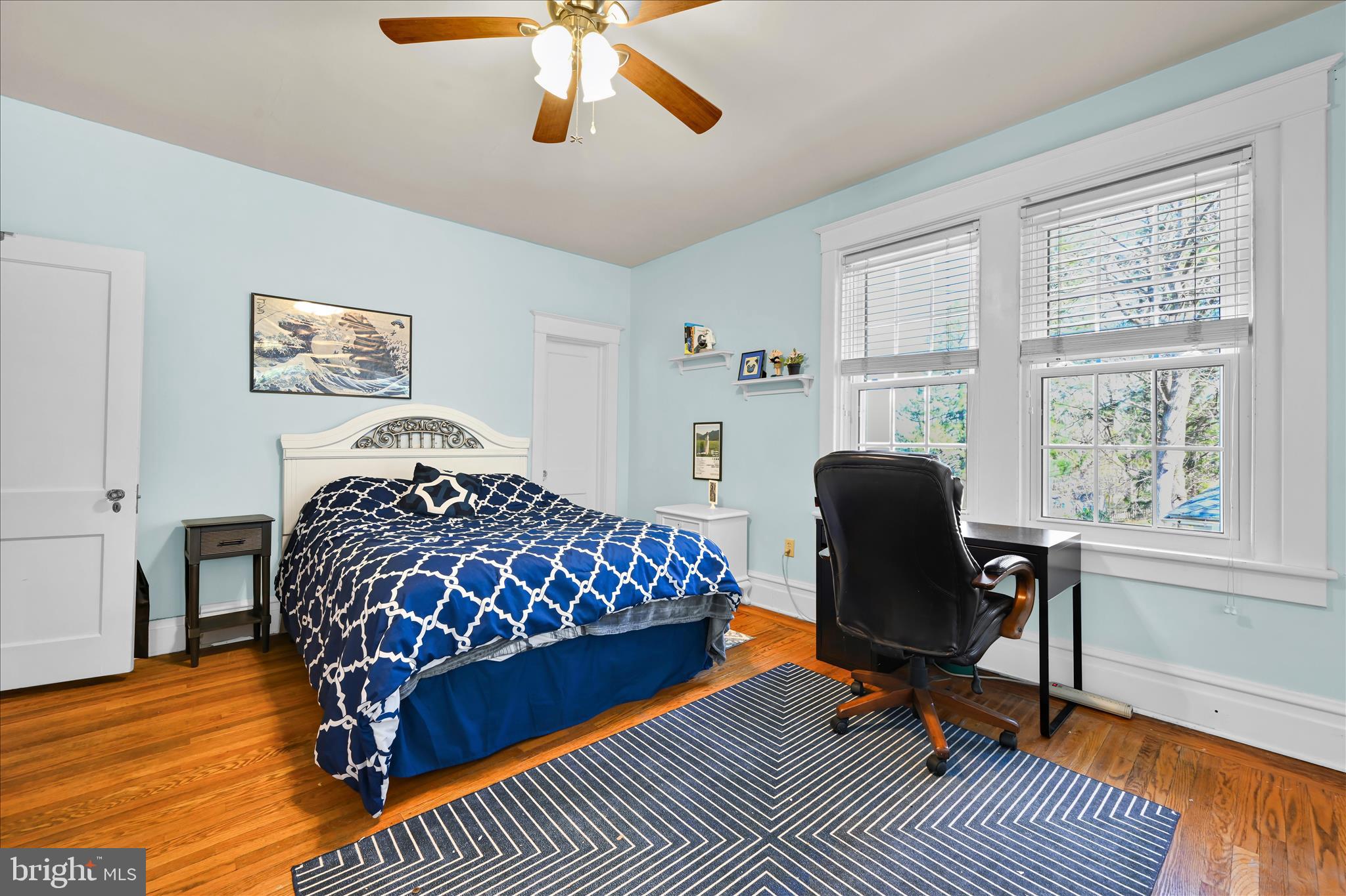 YORKVILLE - Residential