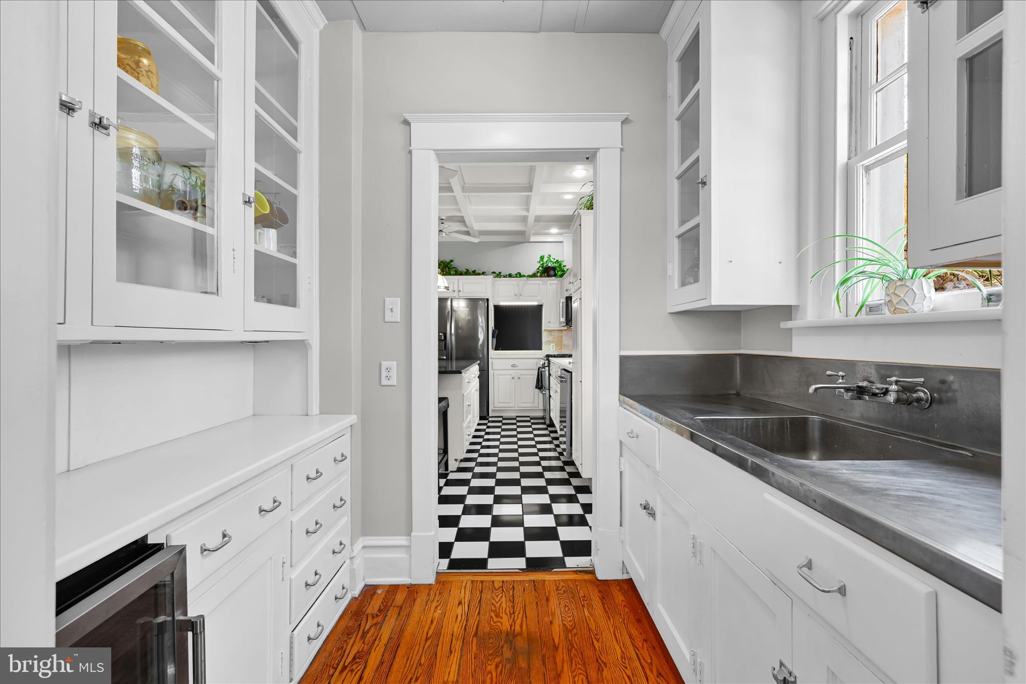 YORKVILLE - Residential