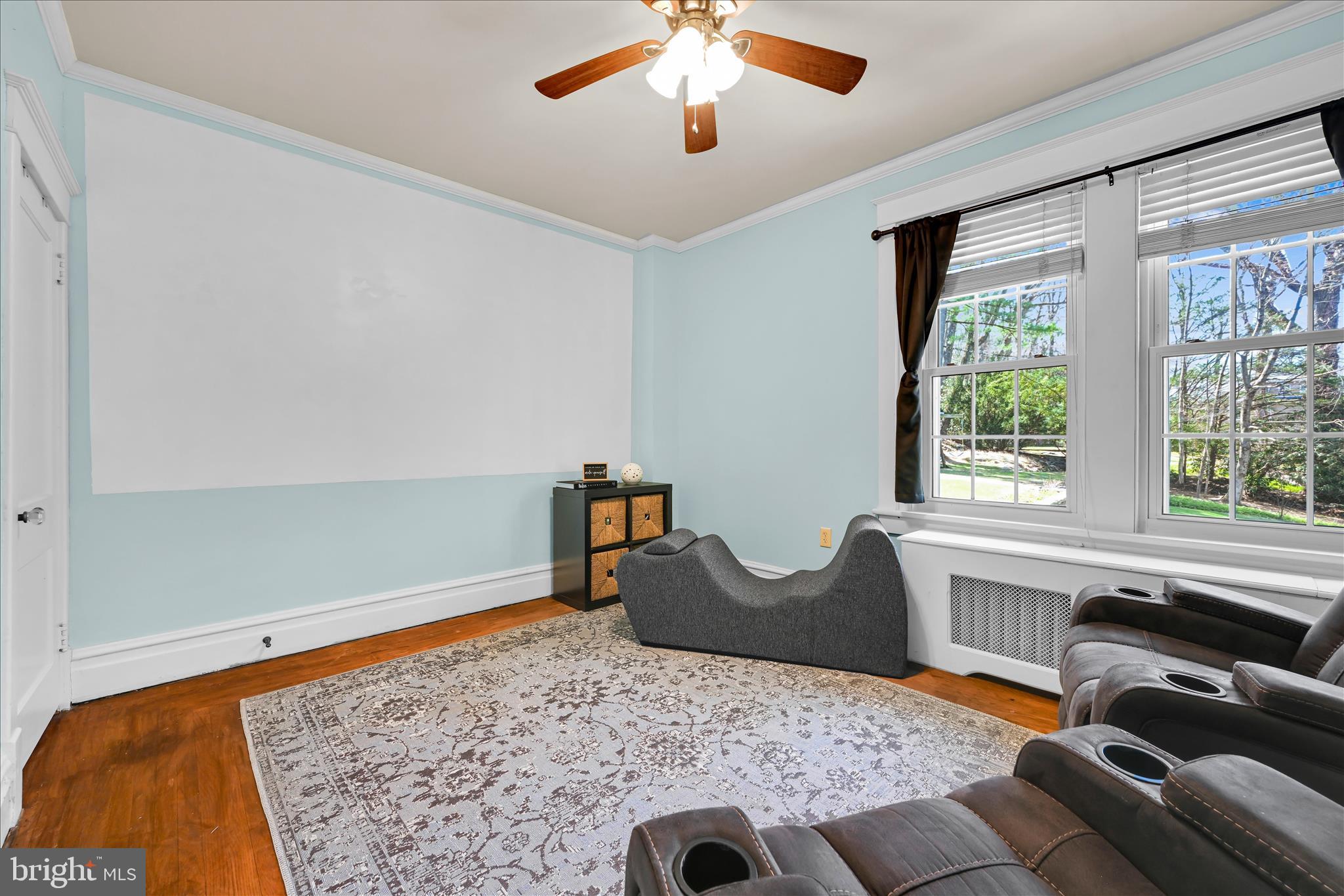 YORKVILLE - Residential